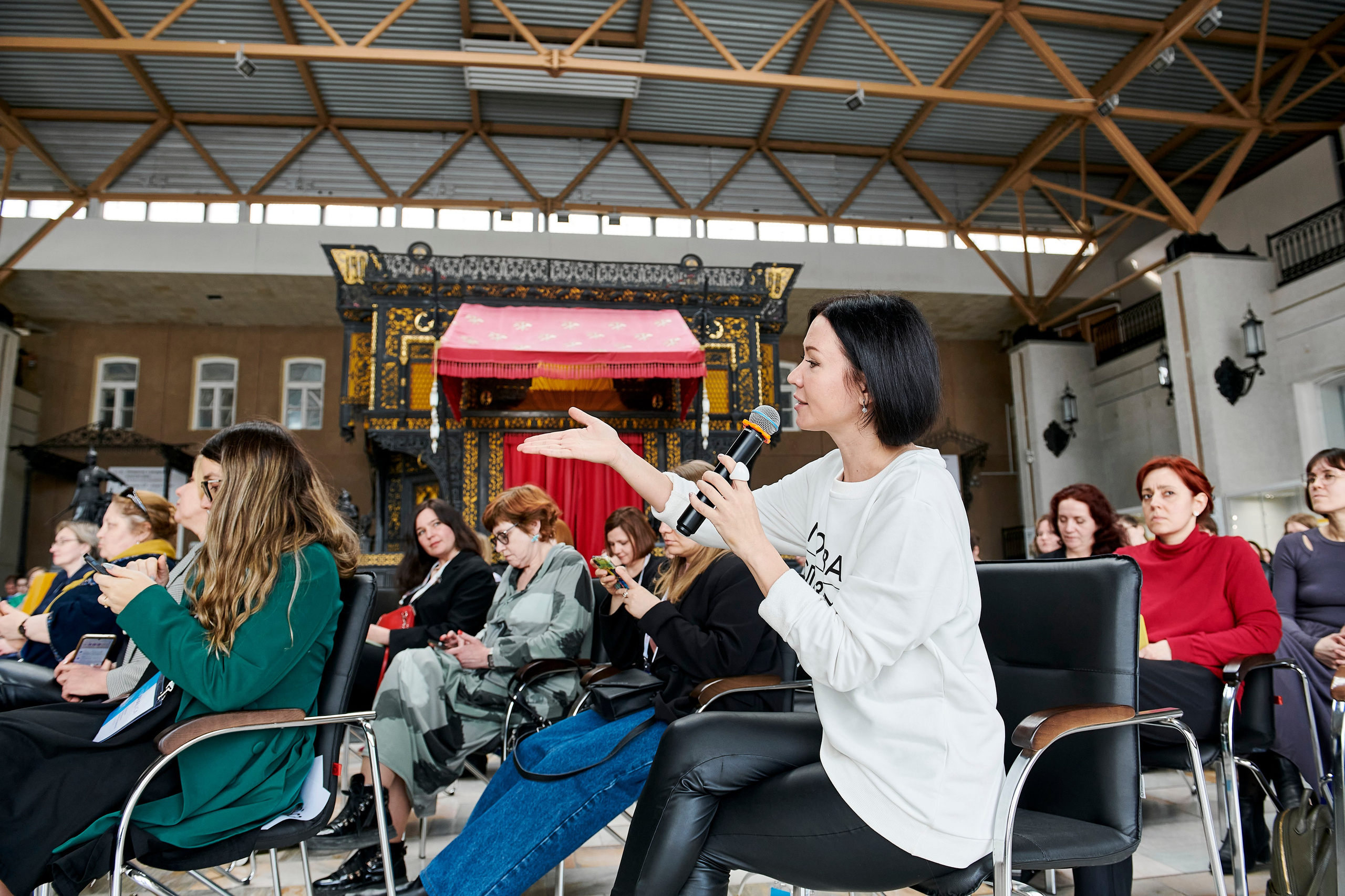 Всероссийская лаборатория культурных проектов «Culturalica» в ЕМИИ. Фотограф Постольник Дарья