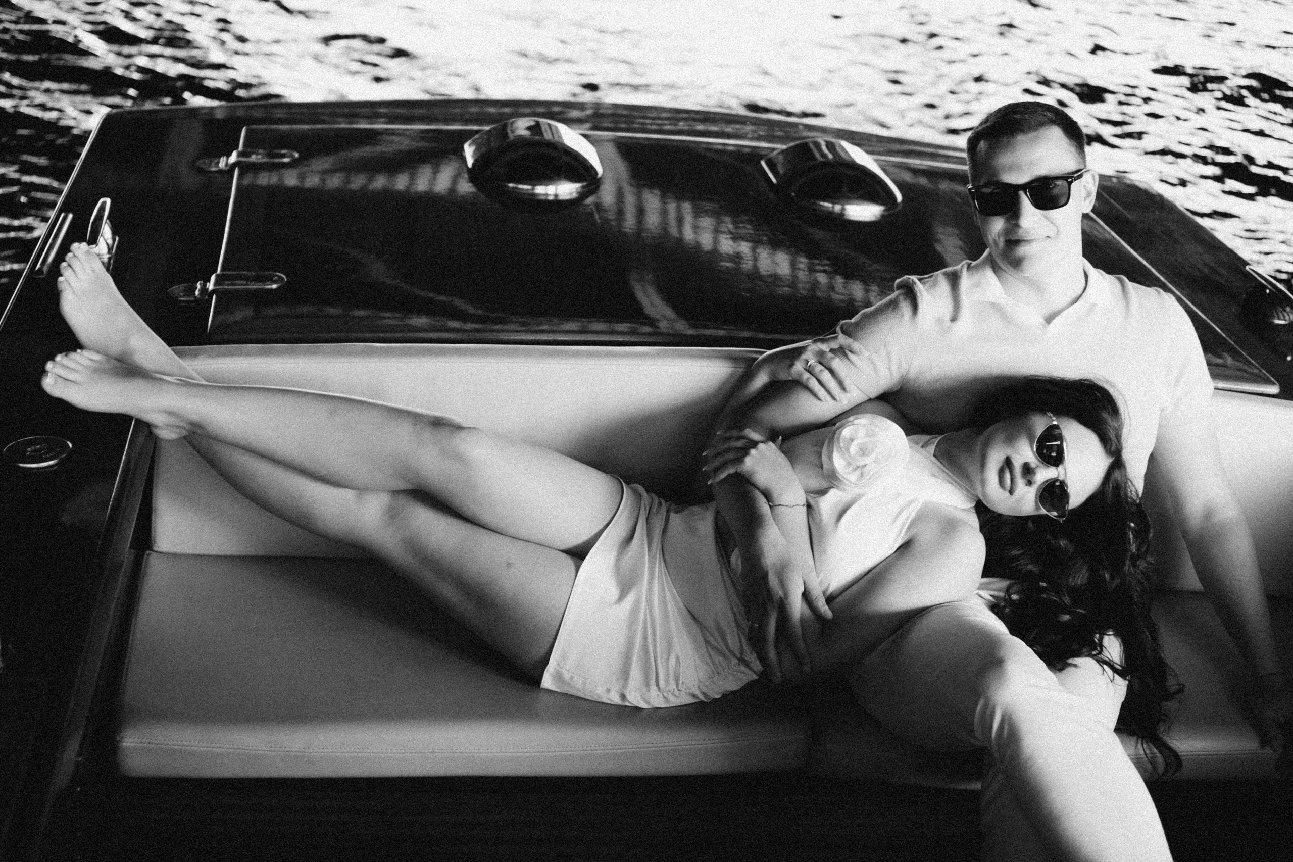 СВАДЕНБНАЯ СЬЕМКА НА КАТЕРЕ ПО КАНАЛАМ САНКТ-ПЕТЕРБУРГА И В АКВАТОРИИ НЕВЫ. Профессиональный фотограф, Санкт-Петербург — Виктория Богомолова