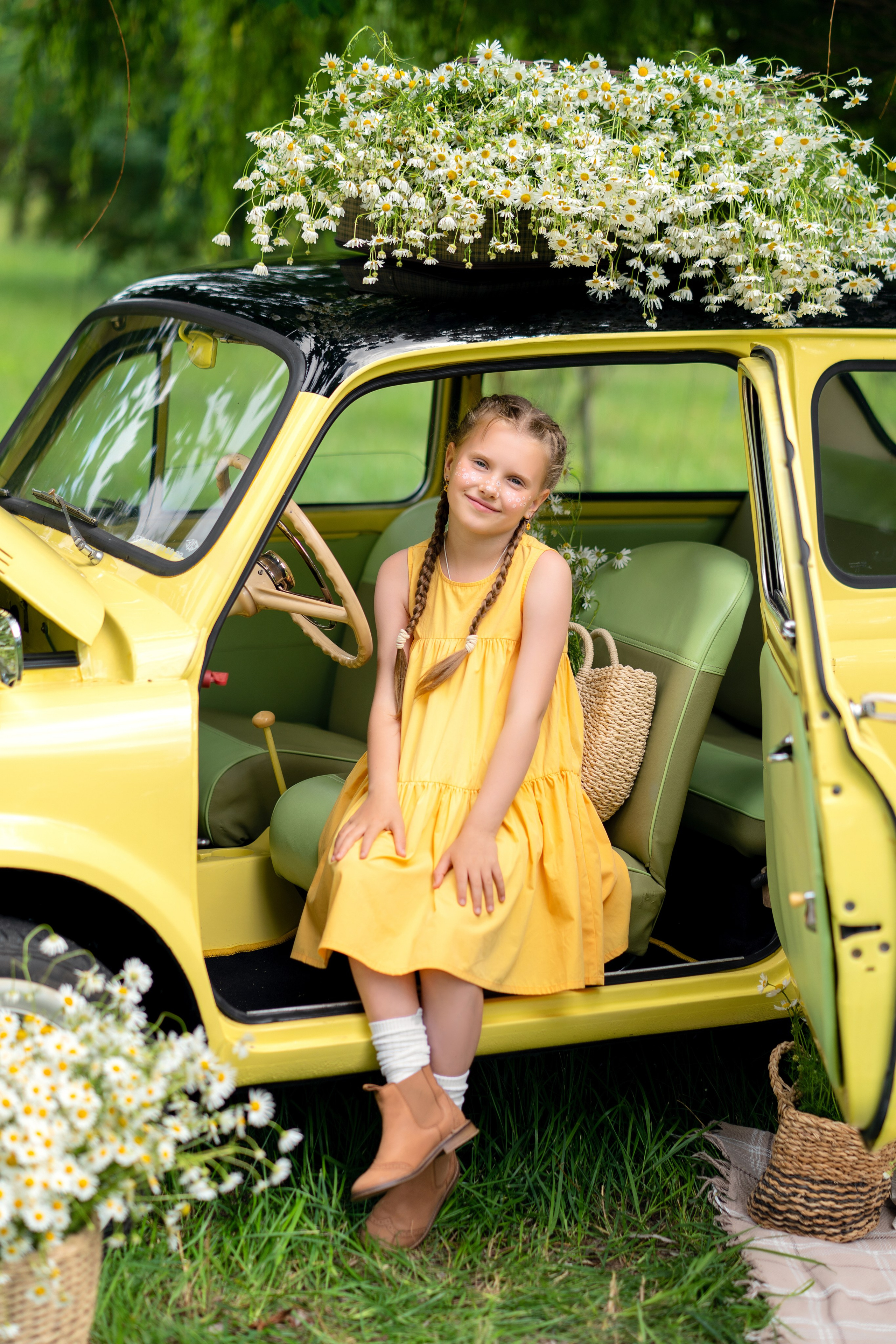 Фотодень Машина с ромашками. Семейный и свадебный фотограф Минск, Беларусь Анна Орловская