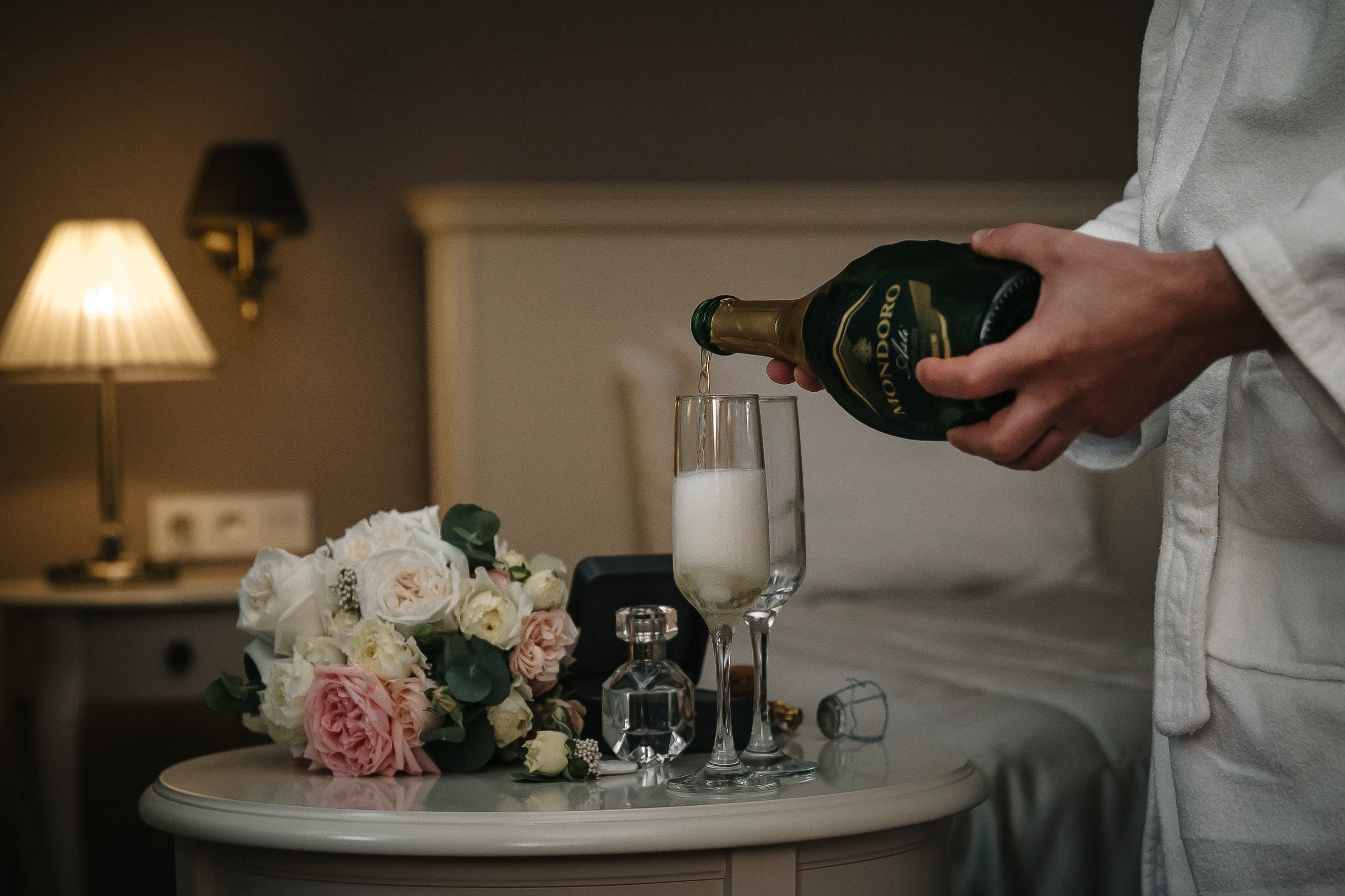 ОКТЯБРЬ | Дворец № 1 Талион, Особняк военного министра. Свадебный фотограф в Санкт-Петербурге Полина Корзухина