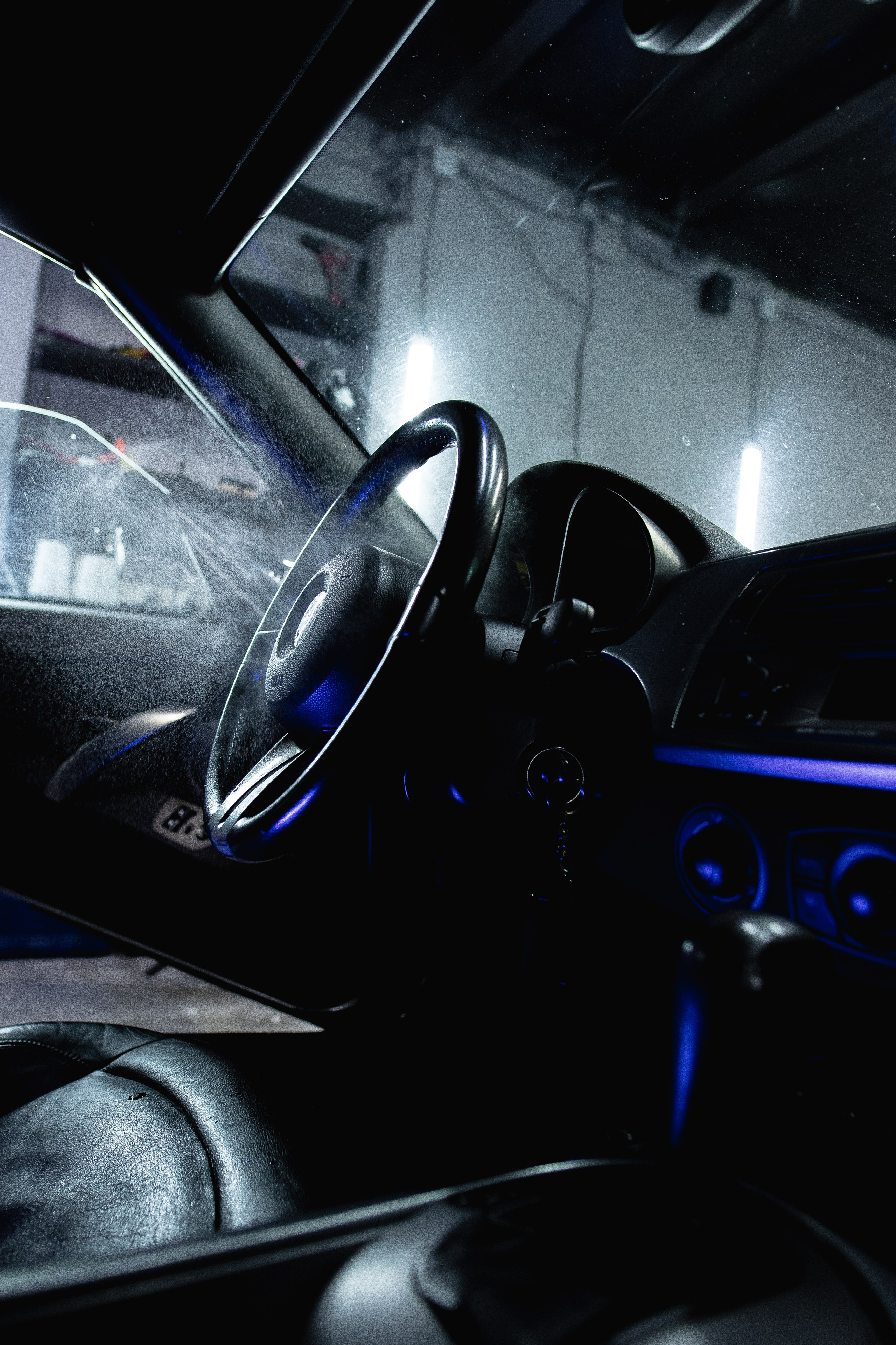 Автомобили. Сниму тебя полностью