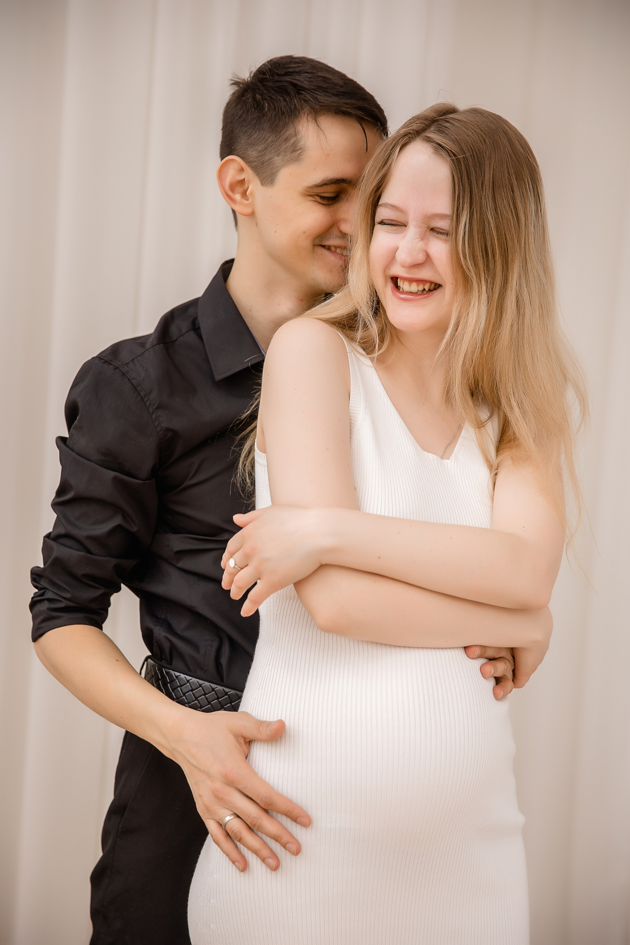 Беременная фотосессия. Паша и Арина в ожидании Варвары. Семейный и детский фотограф в Москве Вера Ускова