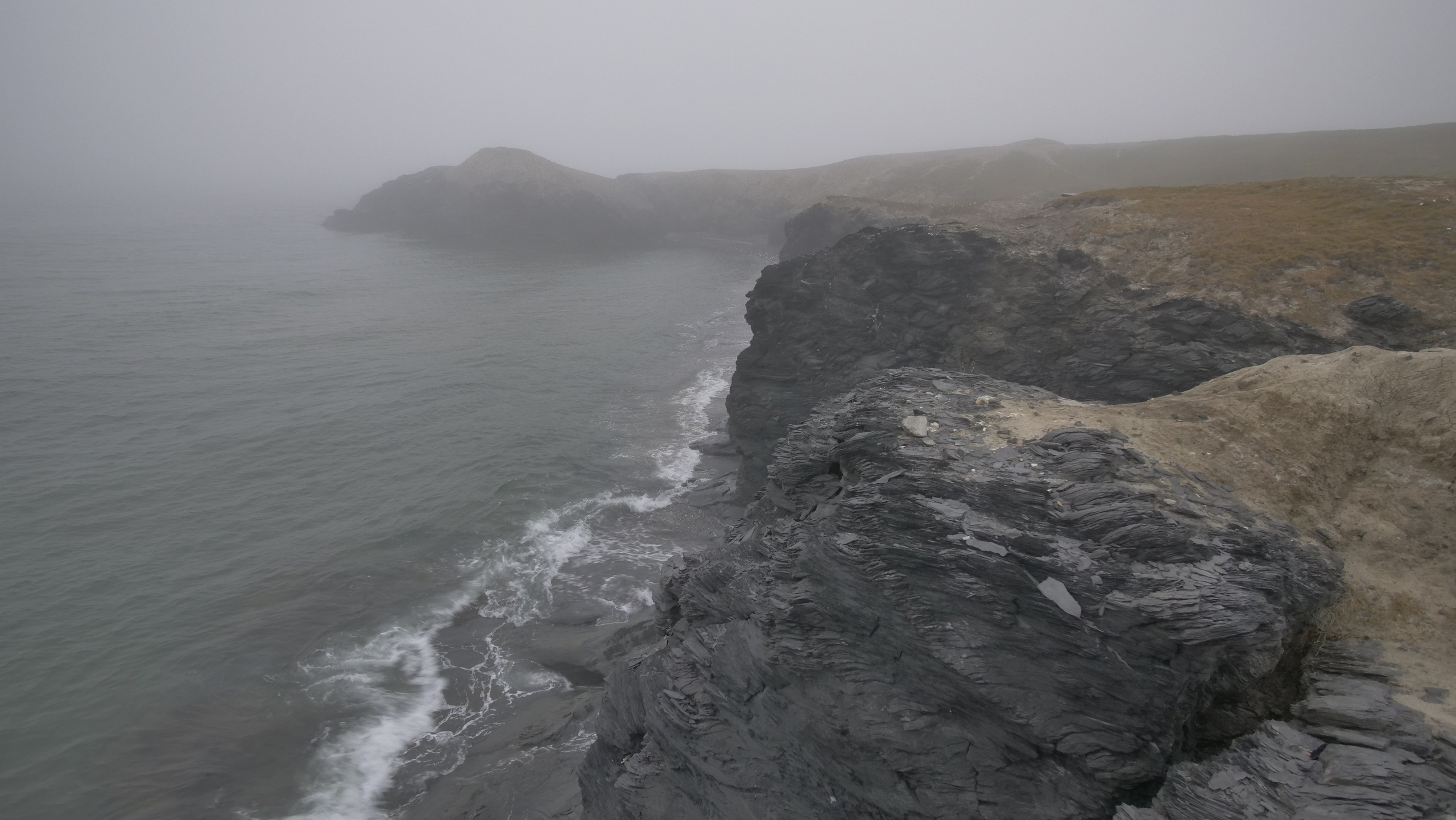 Амдерма — наука (2020 г.). Фотоальбом показывающий увлекательный мир авиации и мир медведей Андрея Иванова