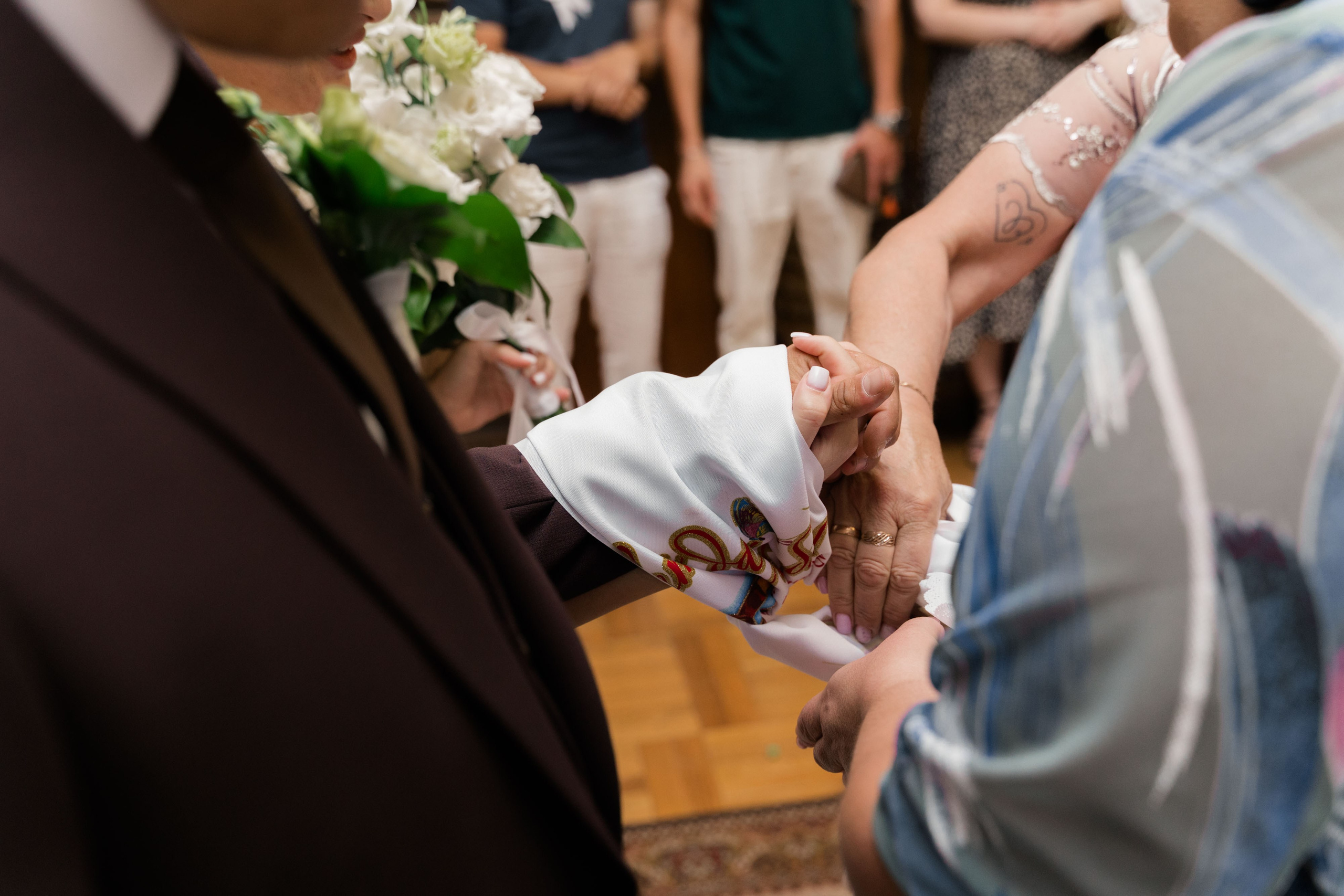 фотосессия росписи с рушником в  Кировском ЗАГСе Ростов на&nbsp;Дону