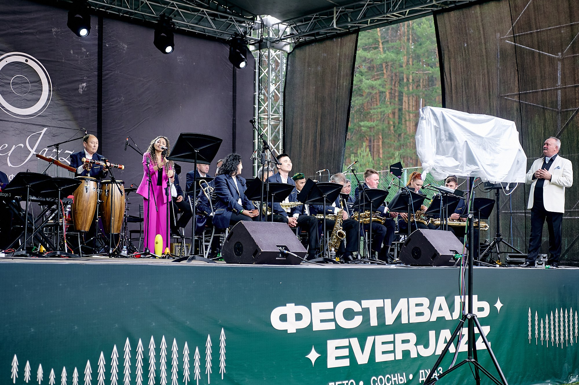 Фестиваль Everjazz 2022. Фотографии отовсюду и обо всем