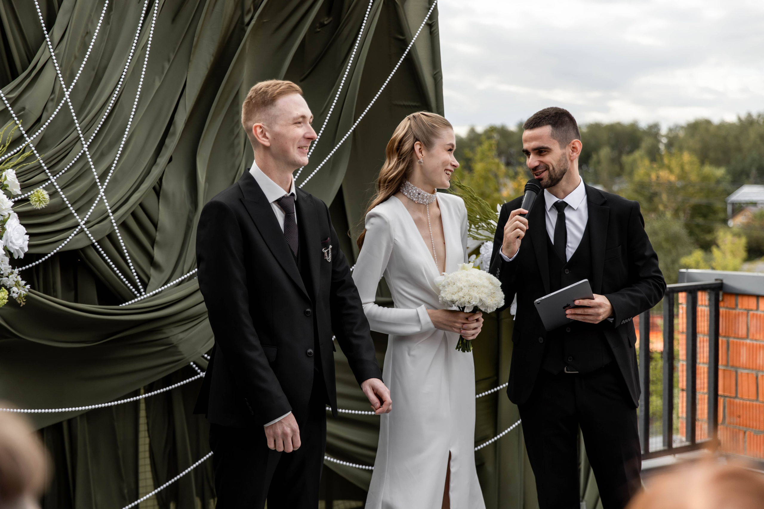 Выездная регистрация + Барвиха + банкет. Свадебный и семейный фотограф в Москве Диана Левченко