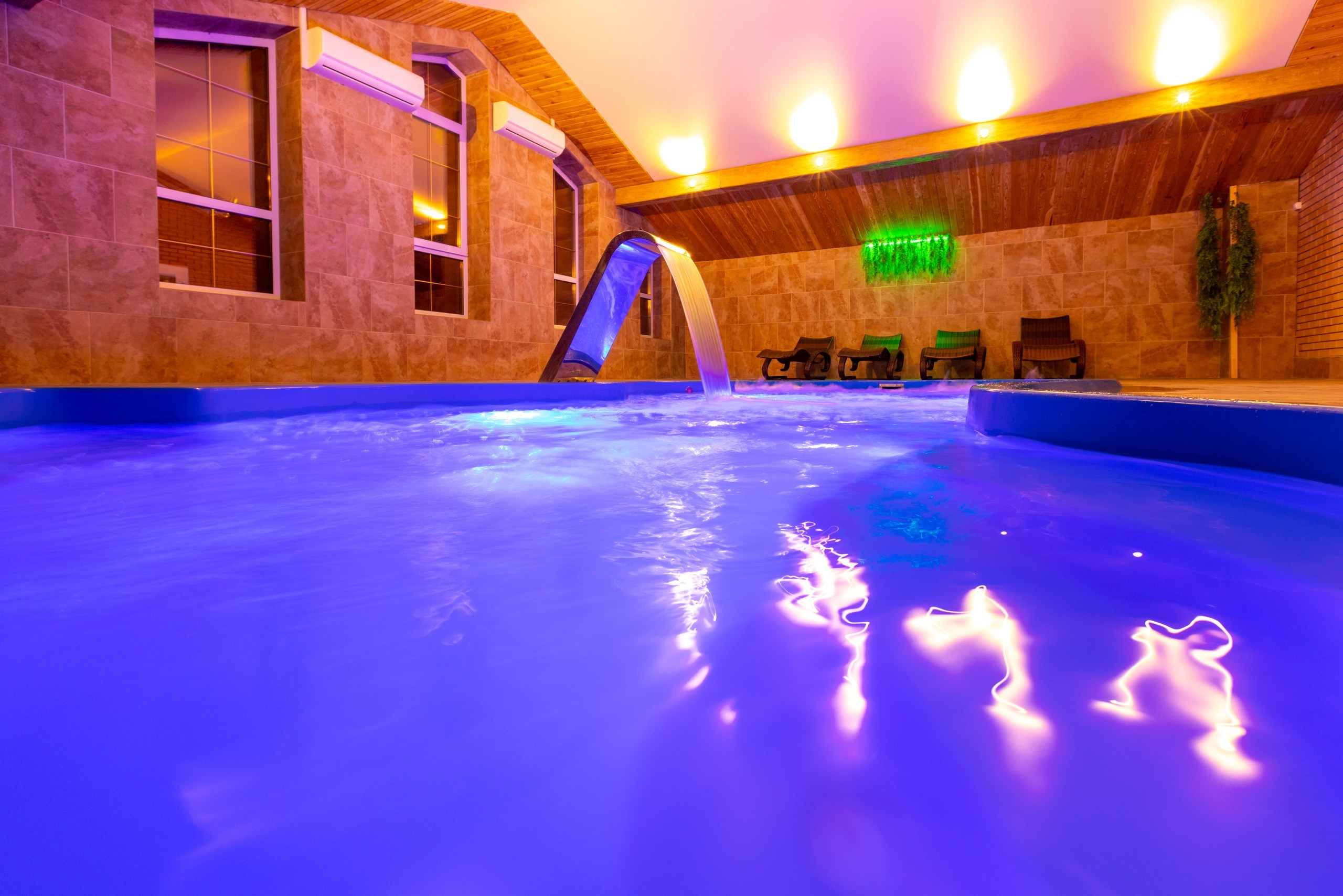 Большая Тросна вечером и новый бассейный комплекс. Фотограф в Туле Крупский АнДРей. Фотостудия «КАДР71» в Туле