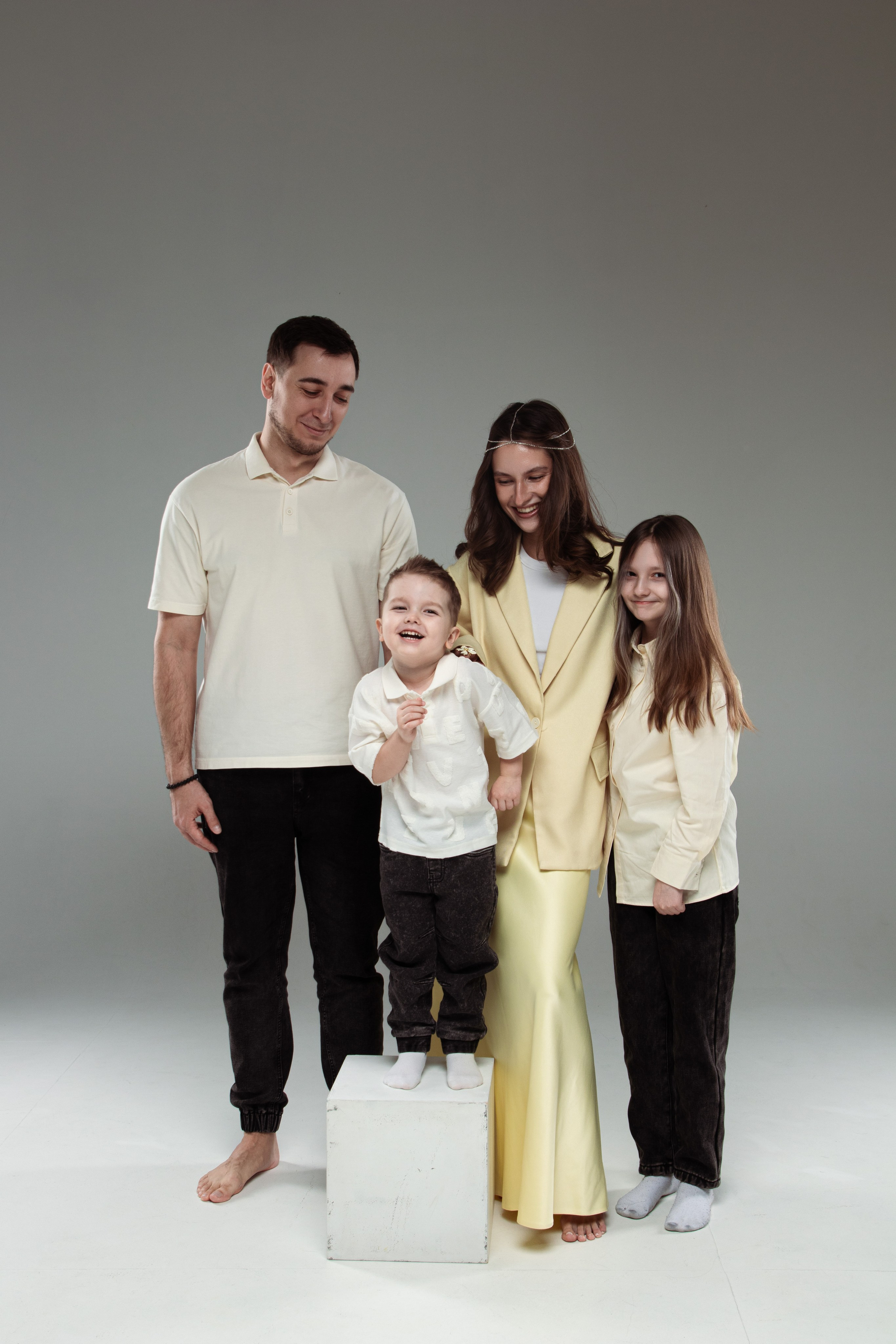 Съемка циклорама. Фотограф продюсер съемок Йолдыз Плетнева