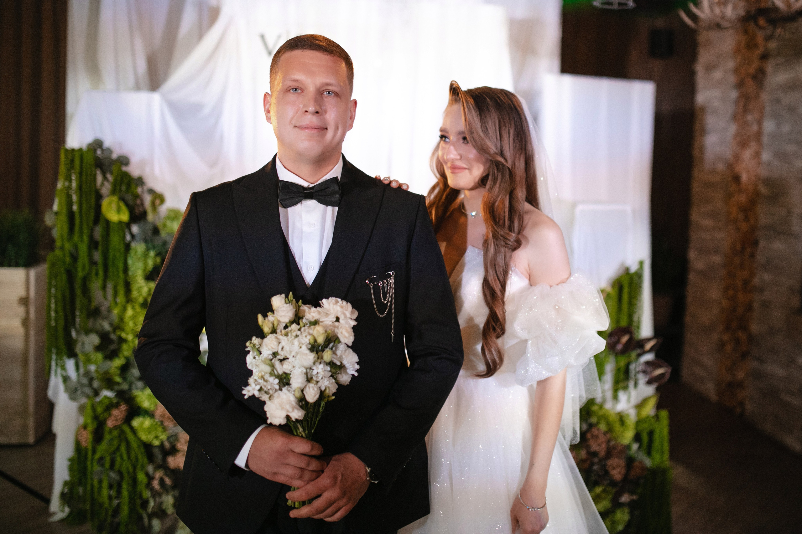 Владислава + Вадим. Роман Урумбаев фотограф Нижневартовск