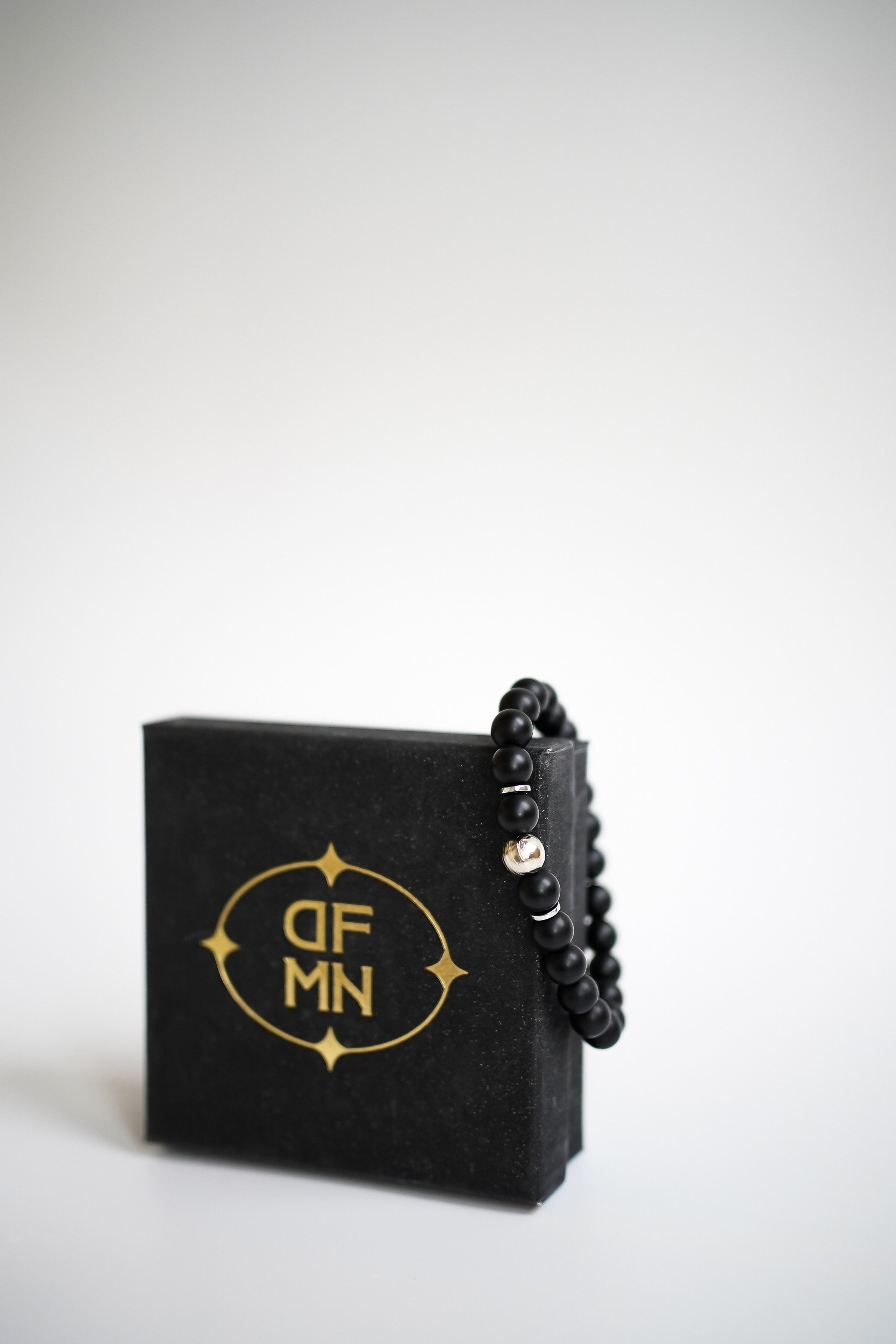 Браслеты. Фотограф