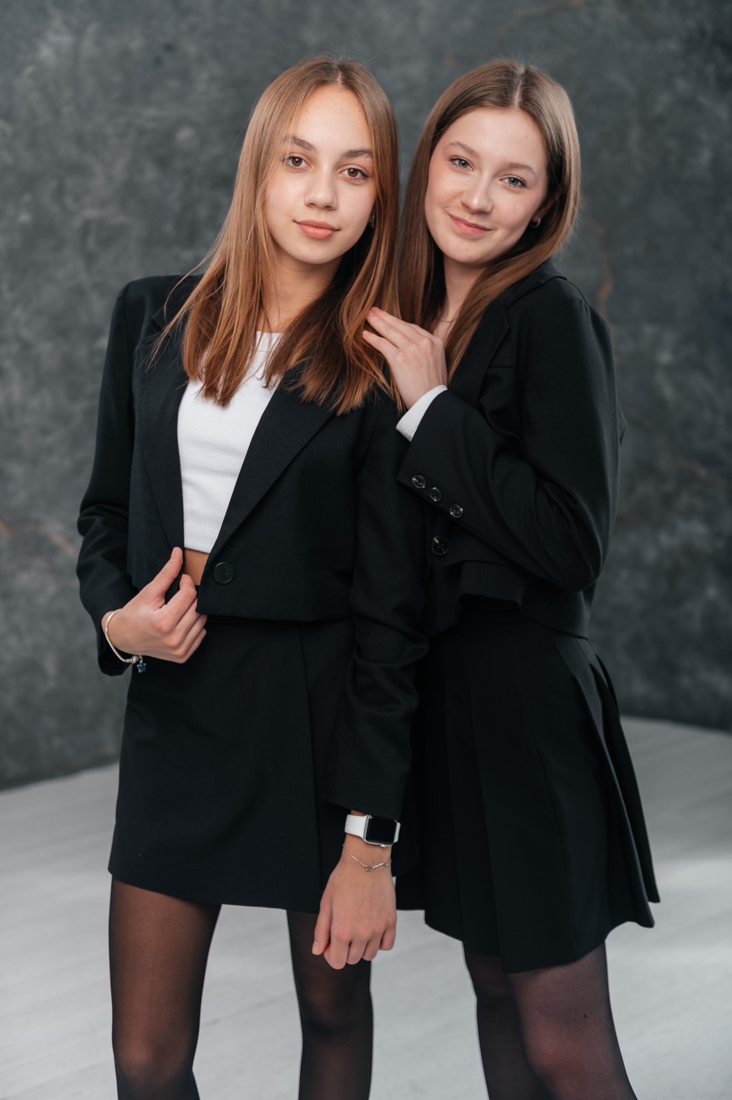 Старшие классы. Современные выпускные альбомы в Новосибирске