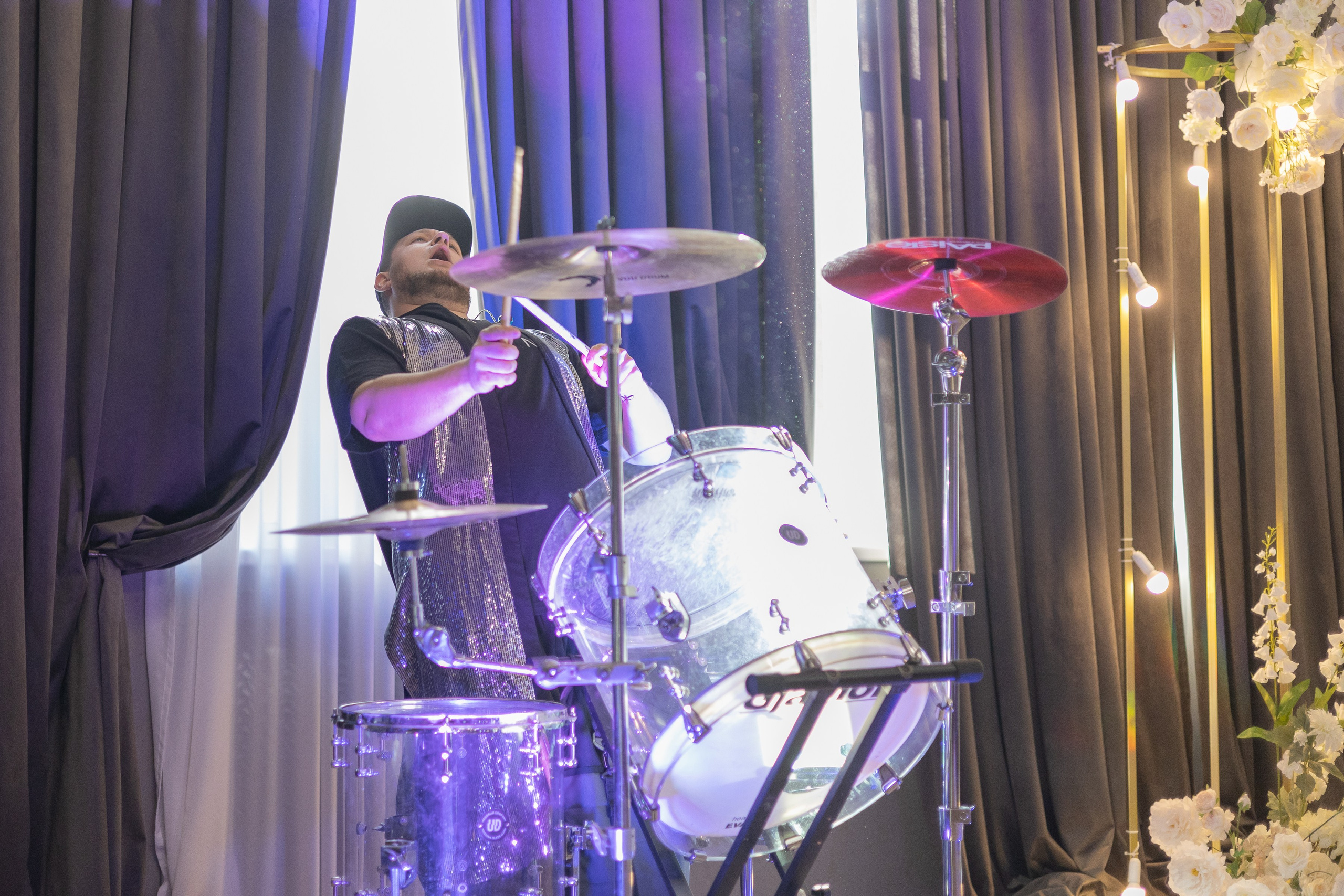 Свадебное чаепитие для молодоженов