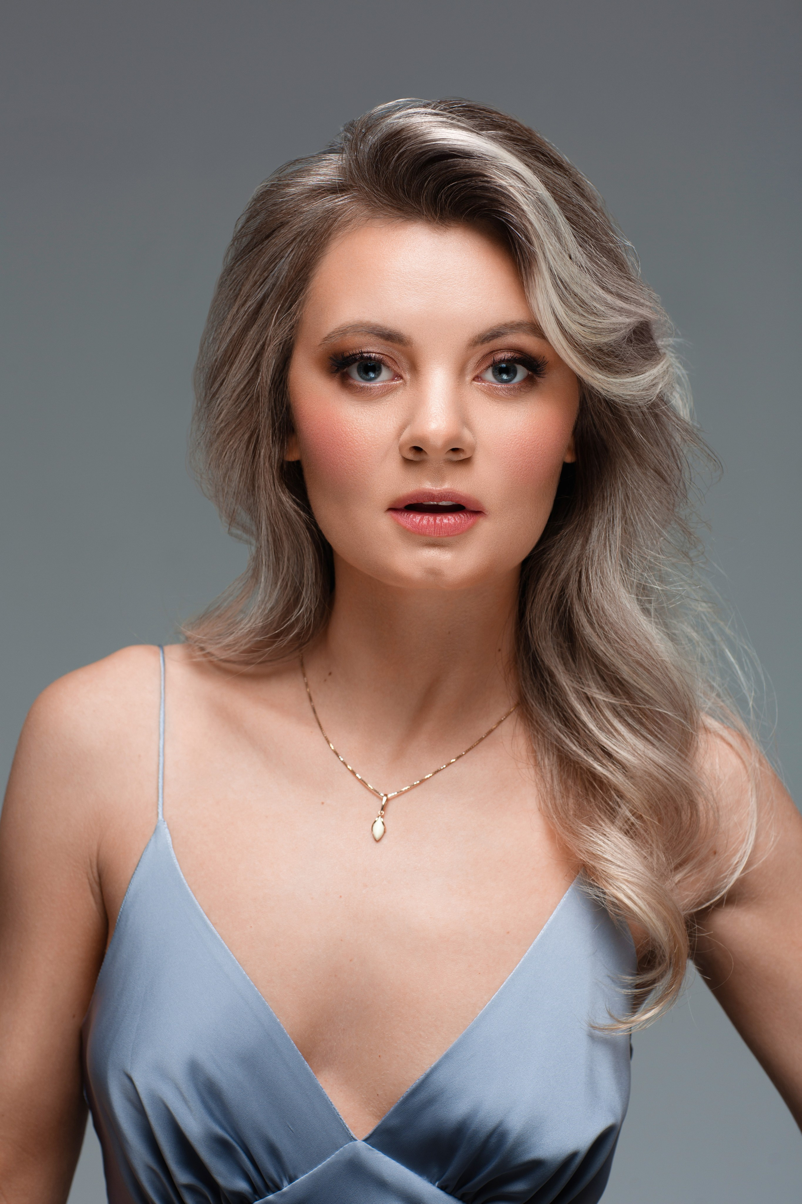 Оля. Главная