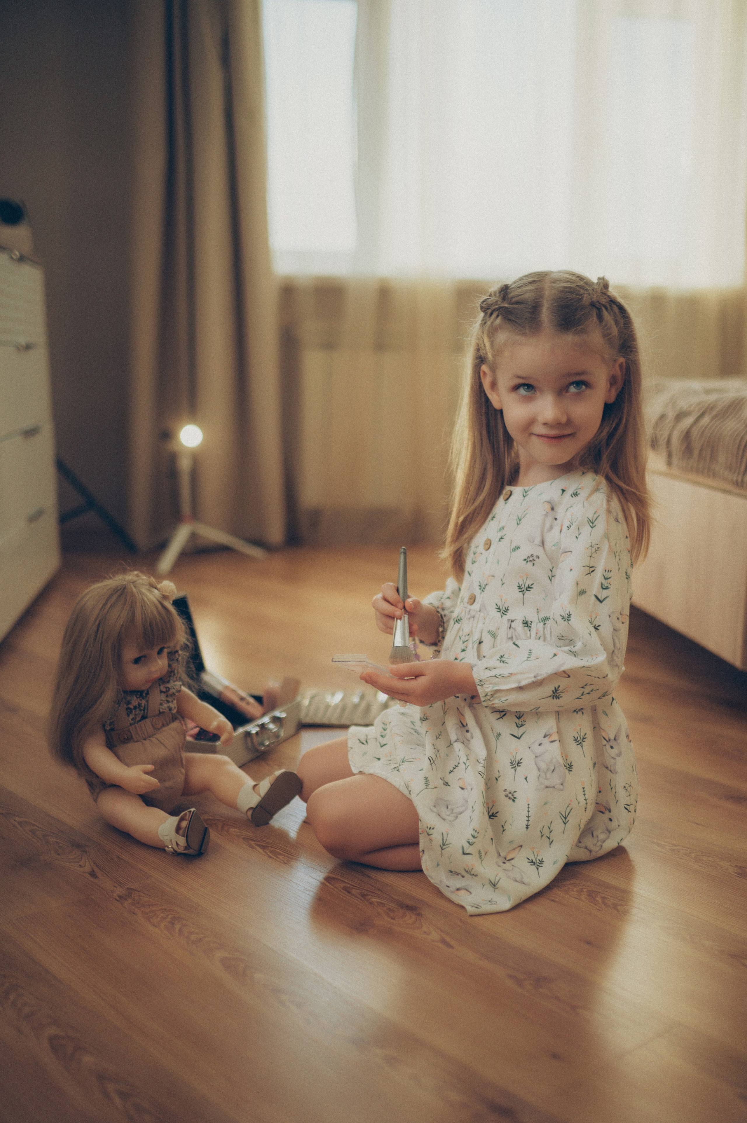 Тася, Соня, Женя и Илья (домашняя). Фотограф, г. Лесной Свердловской области