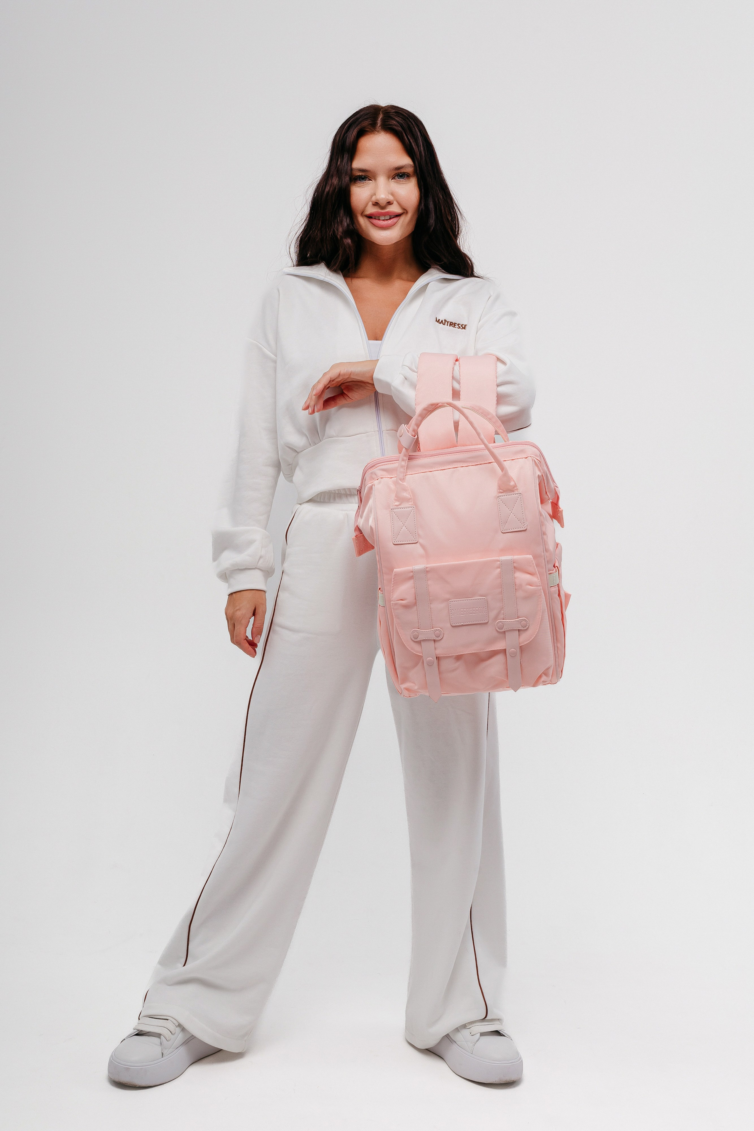 Съёмки для маркетплейсов. Свадебный, семейный, интерьерный фотограф в Краснодаре Денис Голощапов