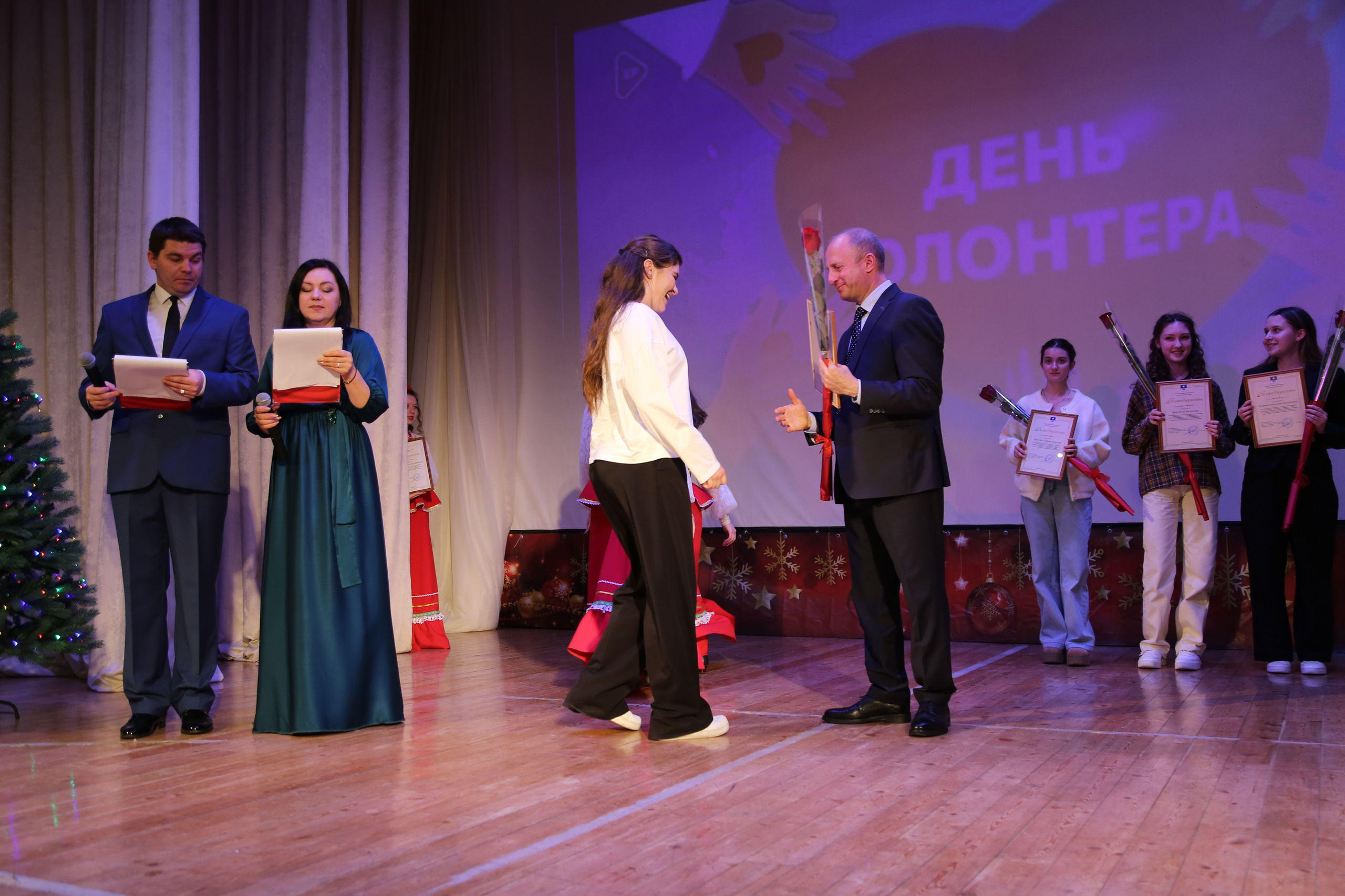 День Волонтёра. Жизнь курорта Кабардинка в фотографиях