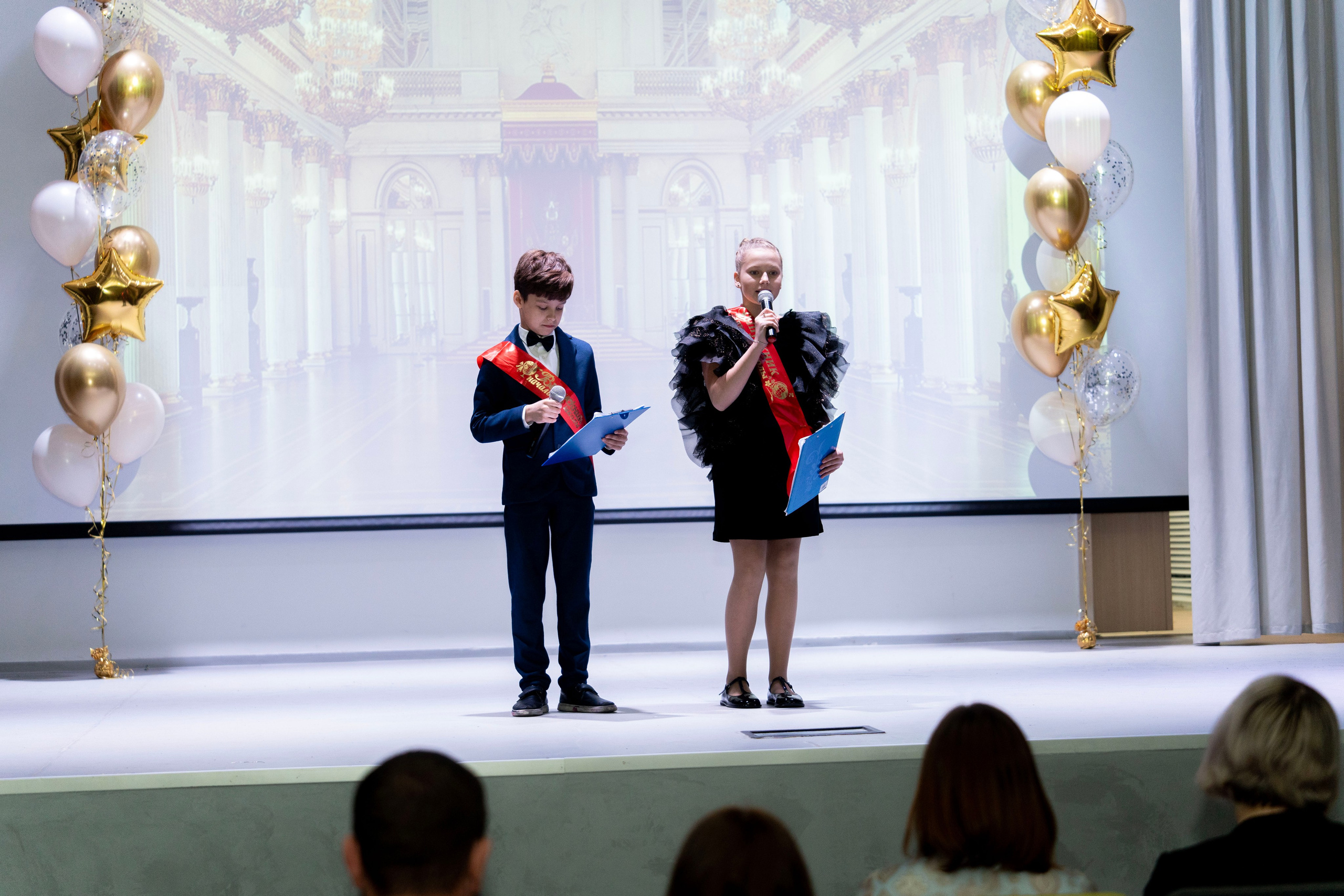 Выпускные 4 классы. Фотограф Юлия Попова