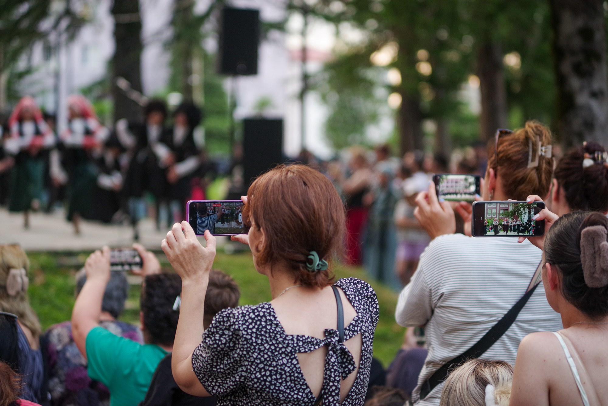Грузинский танец. Портретный фотограф Денис Милютин