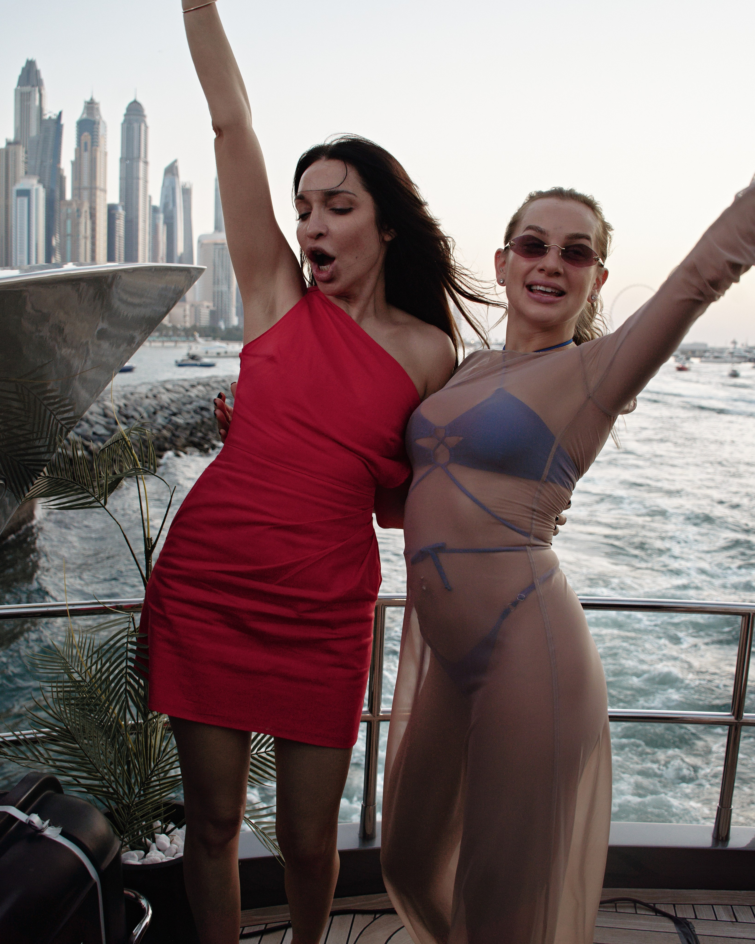 PAVEL DEREVYANKO. NOIZOMAX Художественный фотограф в Дубай