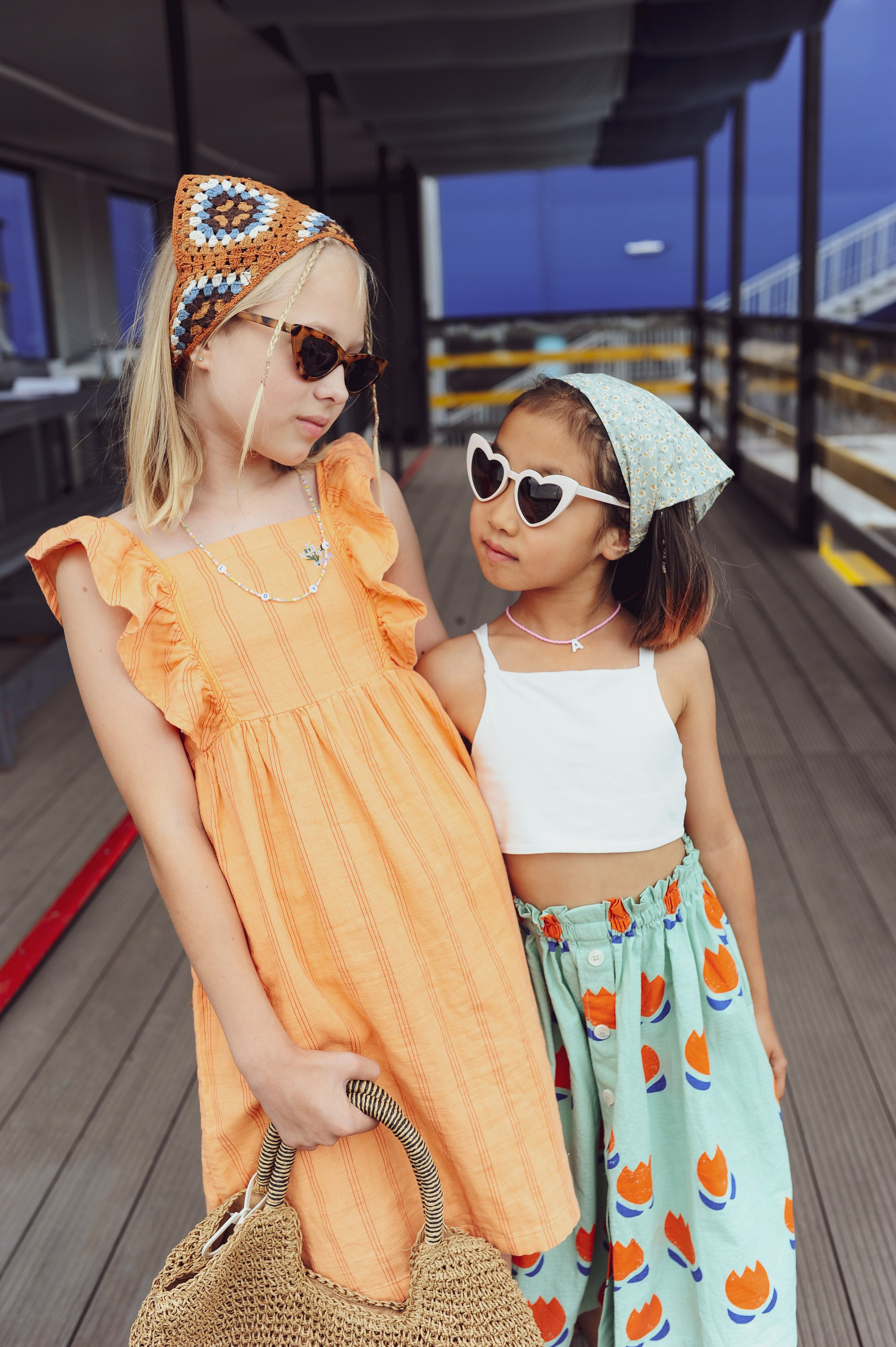 Каталог. Улица. Фотограф Новосибирск. Каталоги, портреты, портфолио