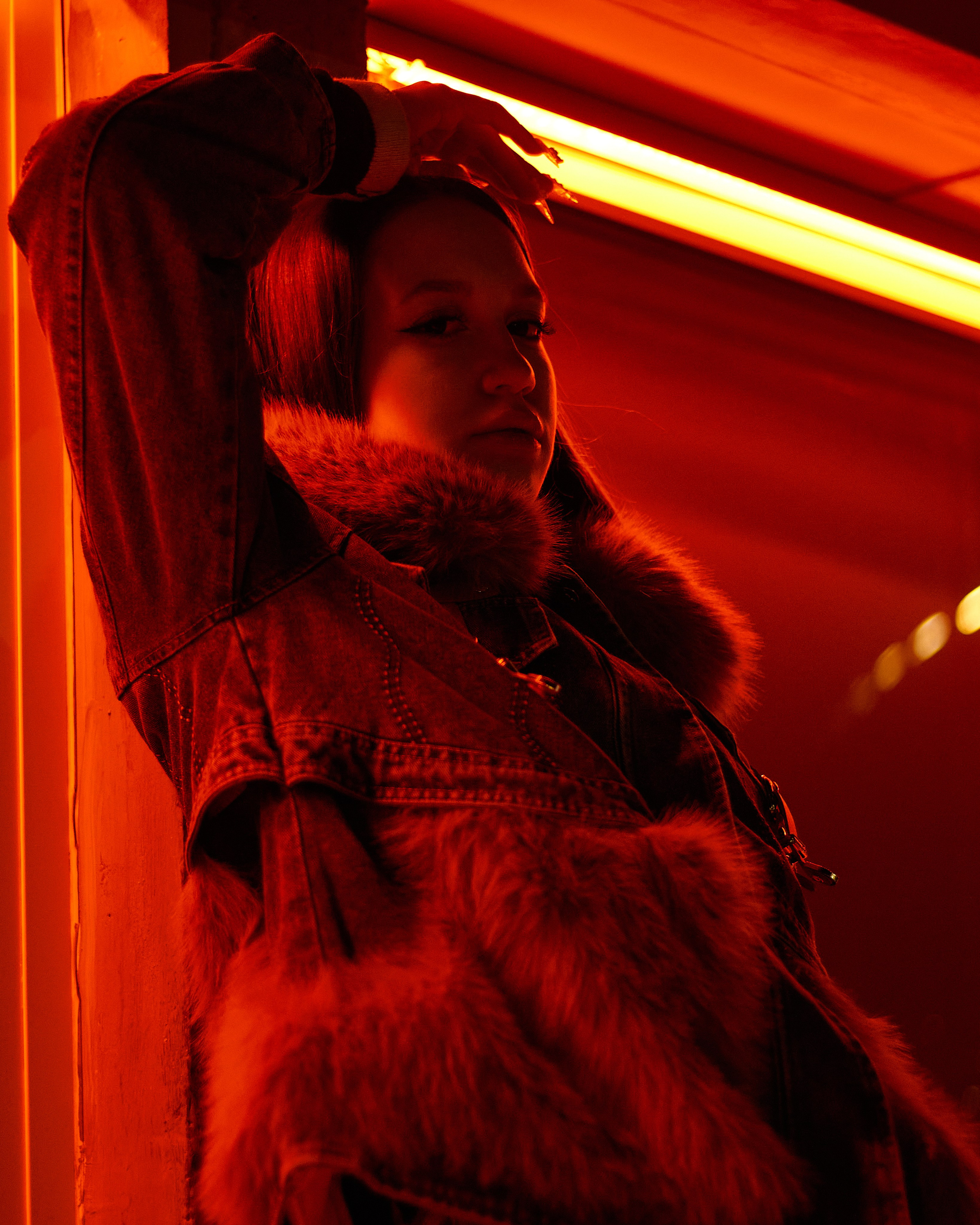 Цветной свет и Кристина. Фотограф из Первоуральска Роман Заиченко