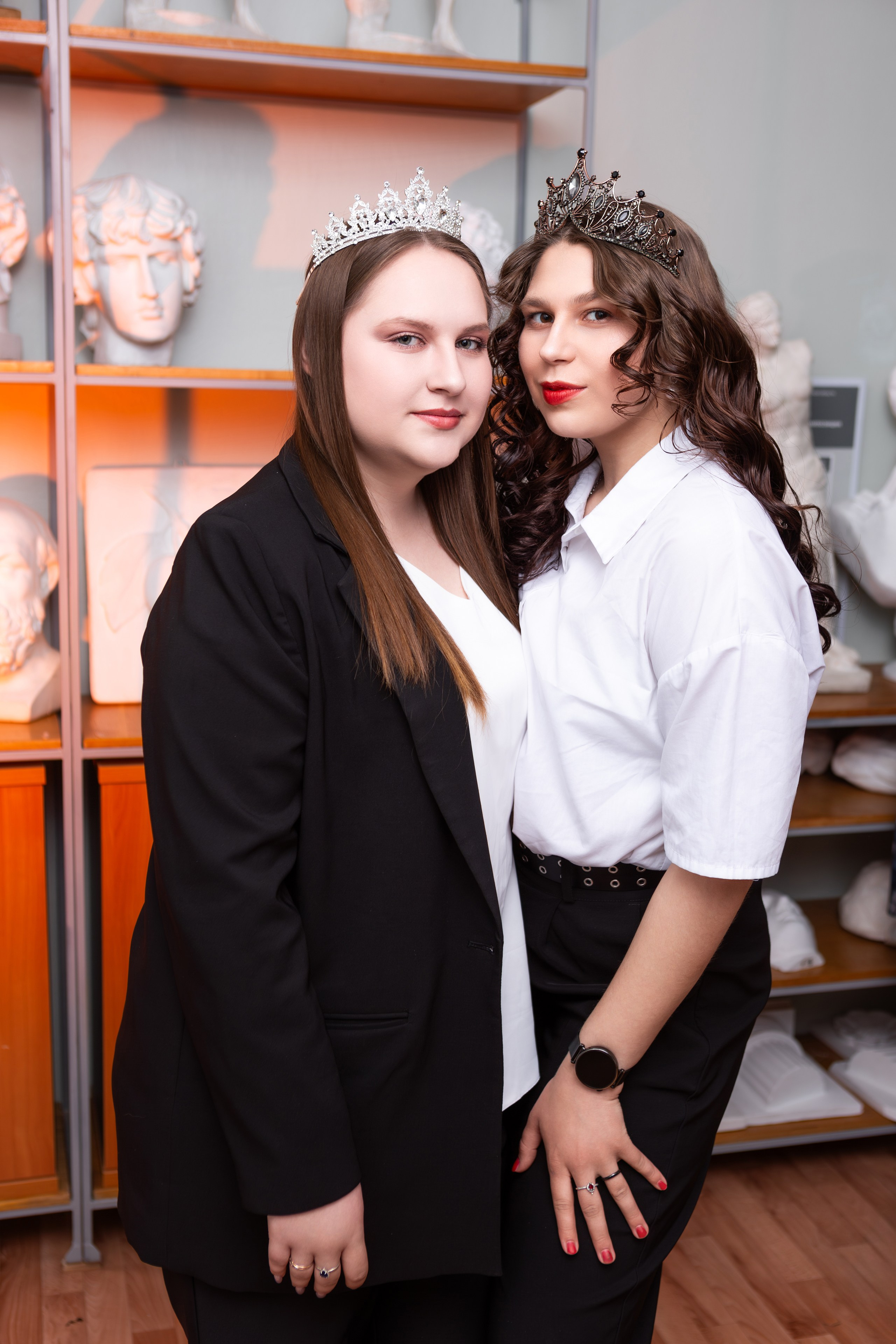 ФОТОСЕССИЯ В АУДИТОРИИ ДЛЯ БУДУЩИХ УЧИТЕЛЕЙ — выпускников Чернского профессионально-педагогического колледжа. ТВОЙ АЛЬБОМ / ТВОИ ПРАВИЛА