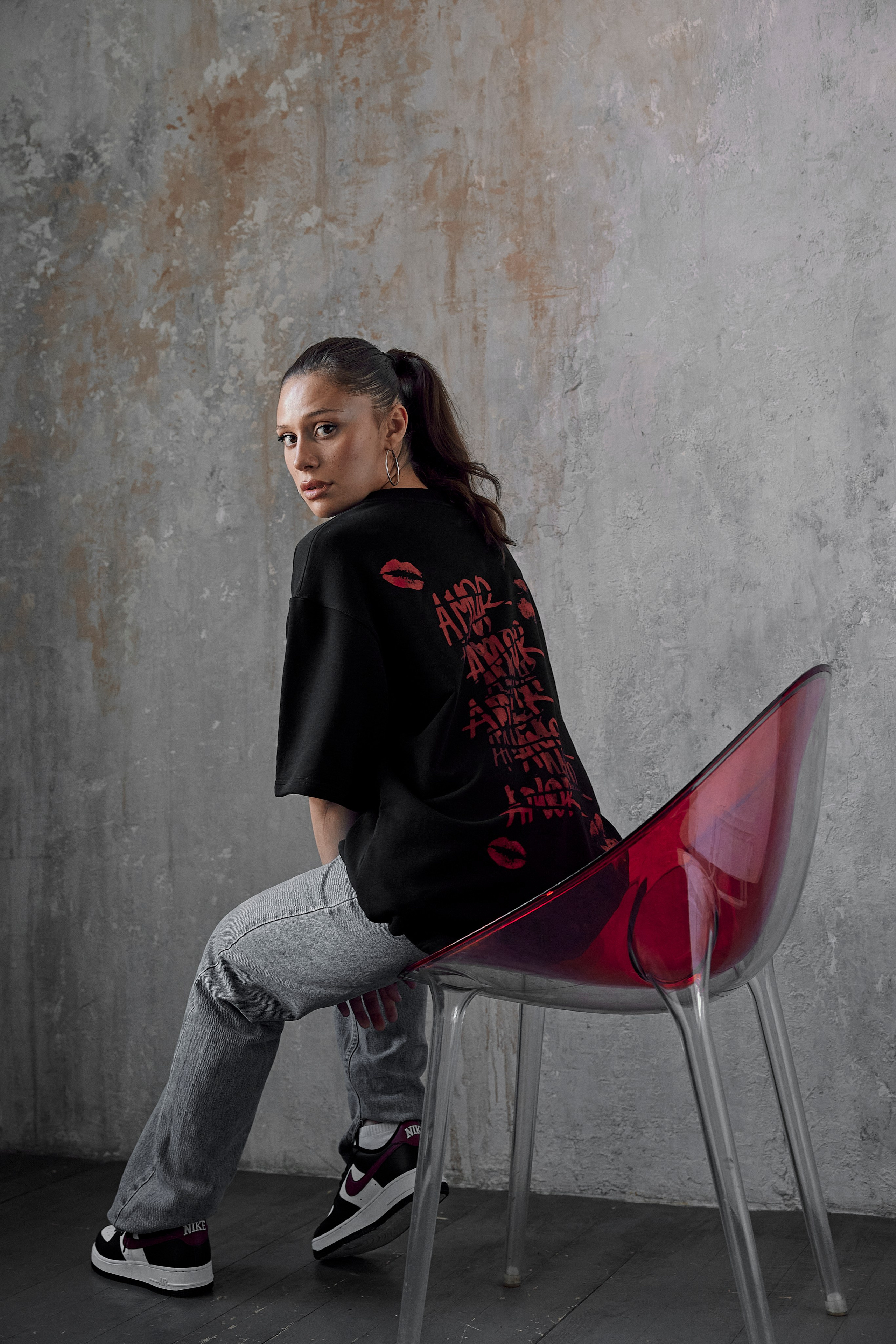 Бренд футболок / Non Grata. Cheeelsa.ru