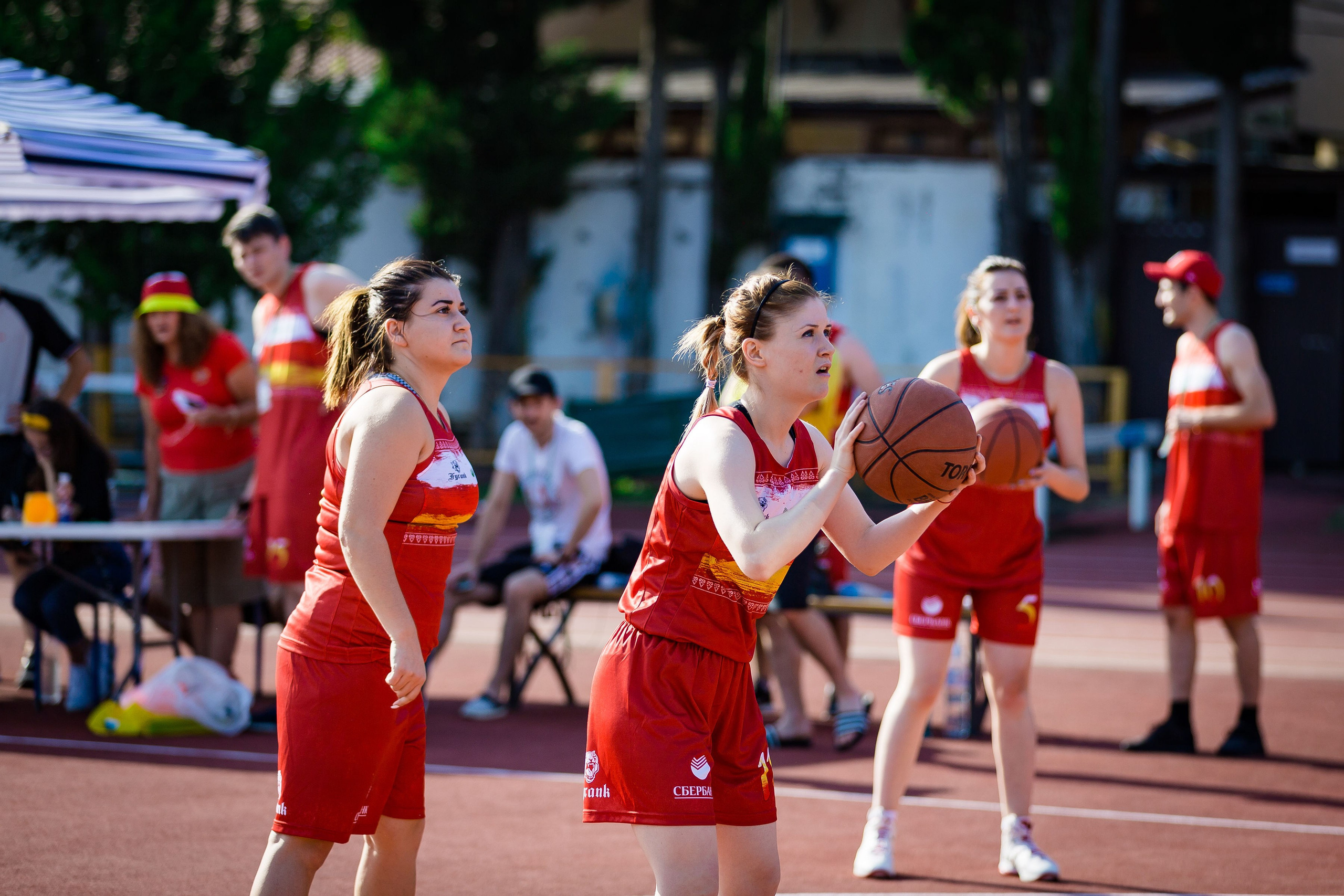 Репортажная фотосъемка спортивных соревнований и тимбилдингов. Репортажный фотограф | Роза Хутор Красная Поляна Сочи Сириус