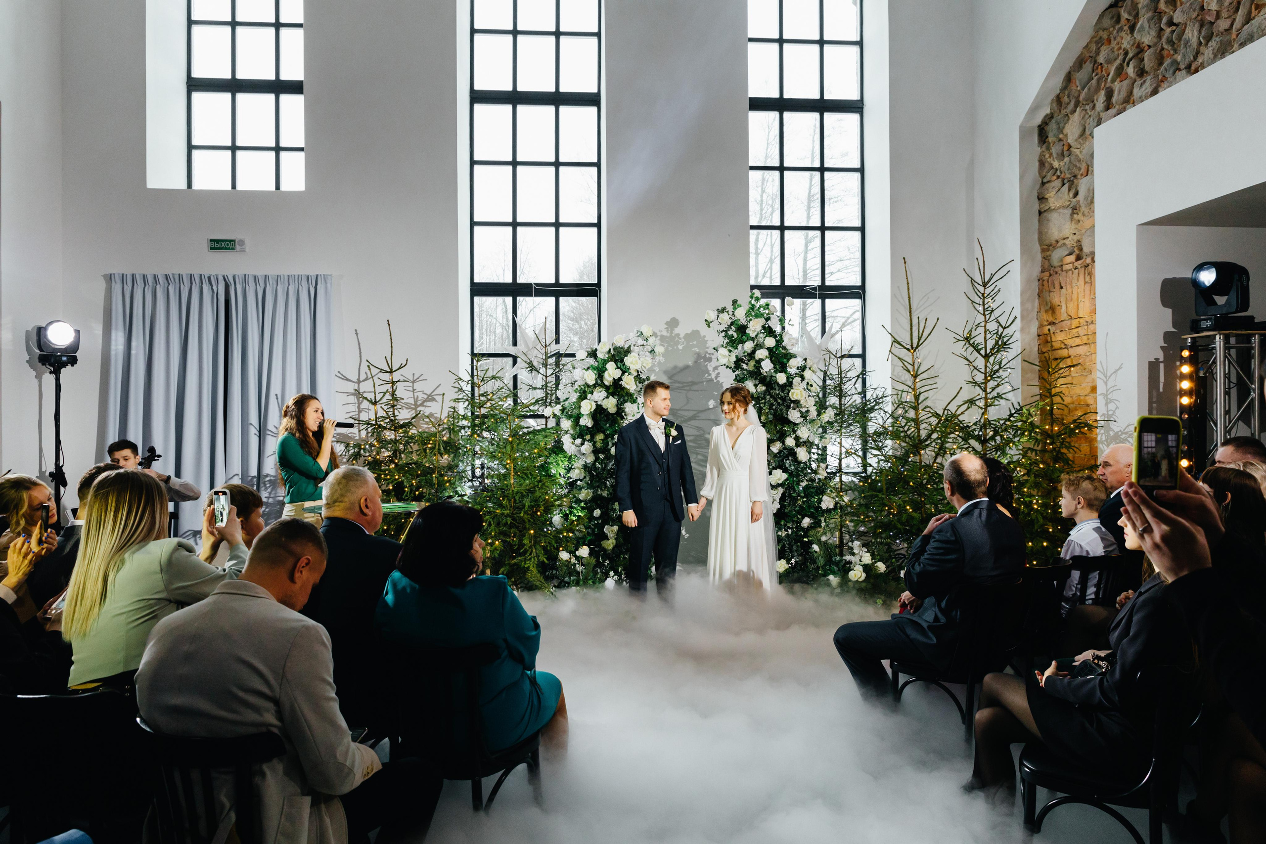 Свадебный фотограф Александр Кожарский