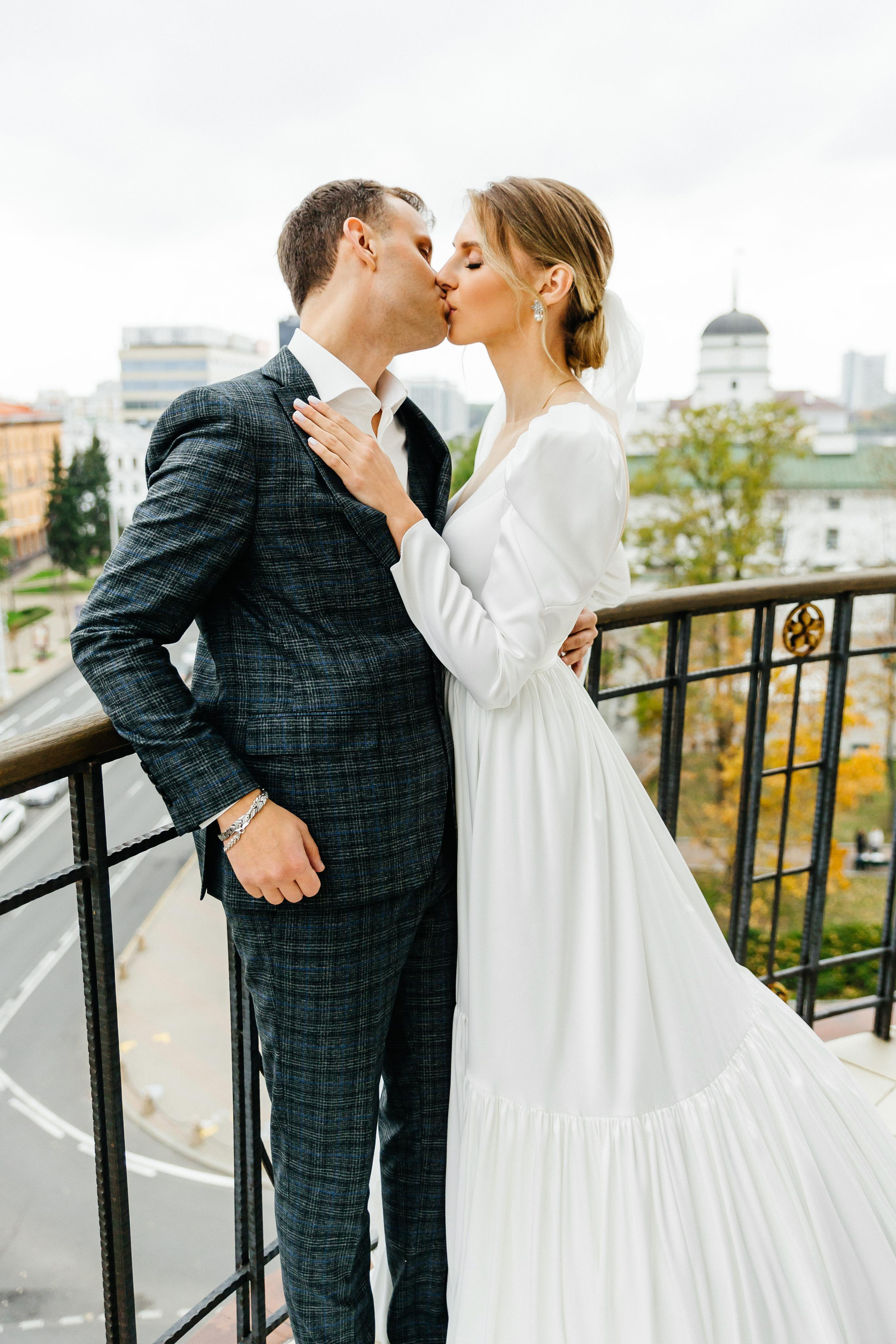 Свадебный фотограф Александр Кожарский