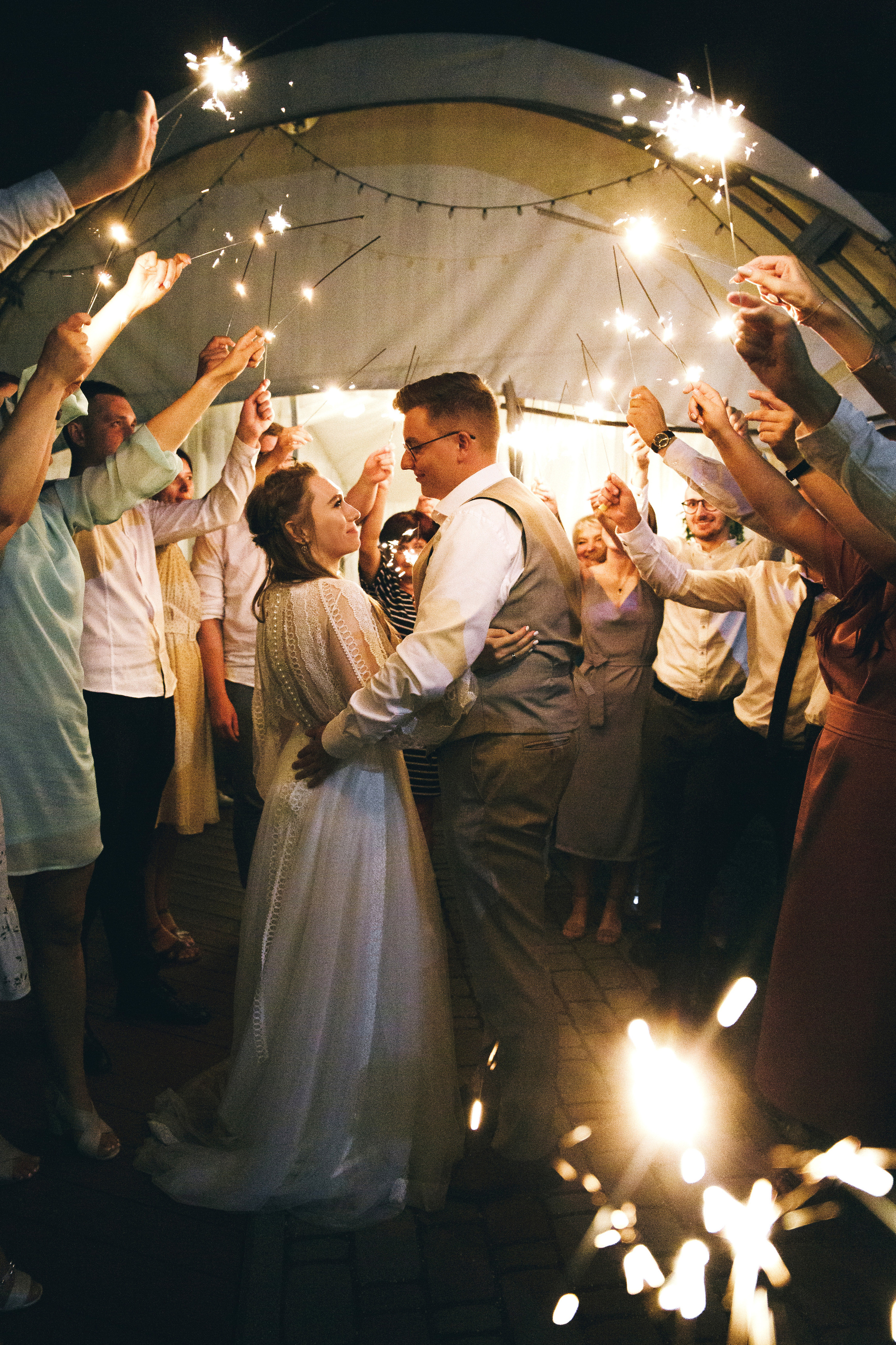 Свадебный фотограф Александр Кожарский