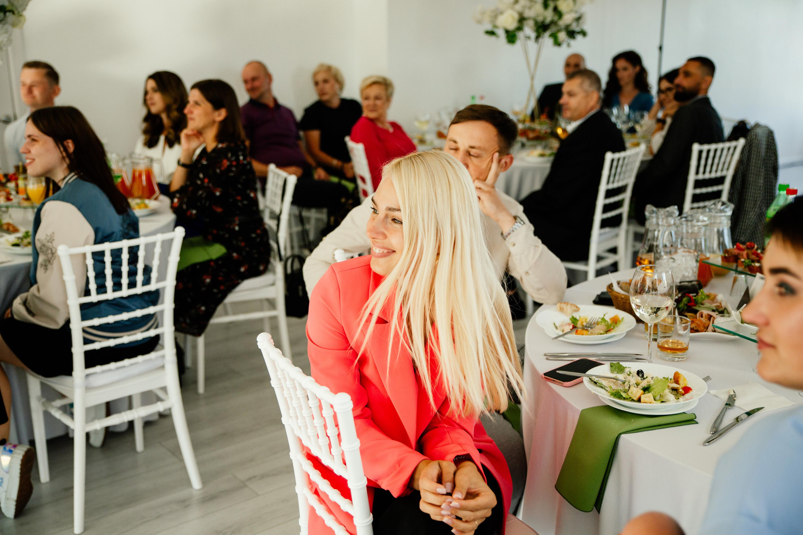 Свадебный фотограф Александр Кожарский