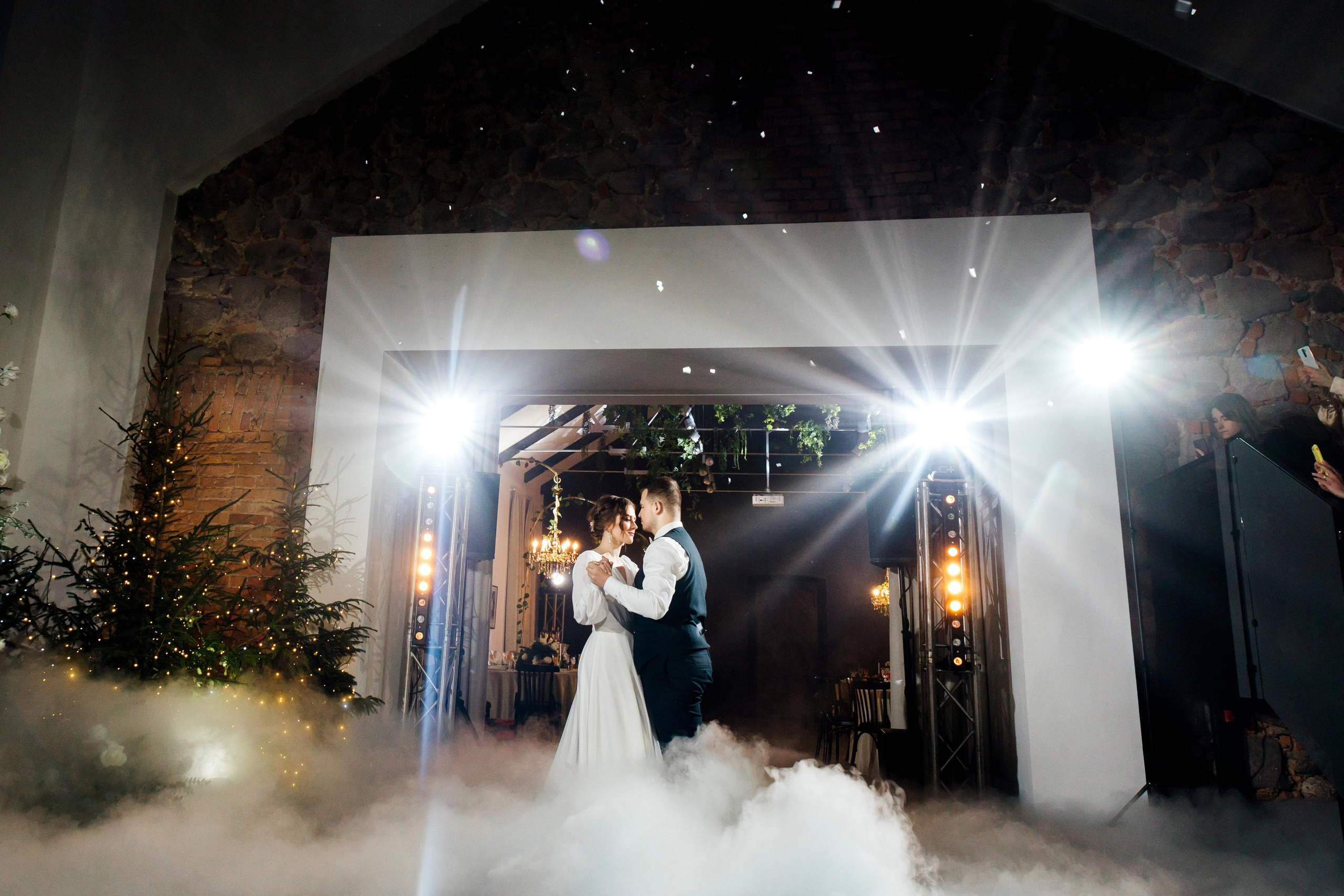 Свадебный фотограф Александр Кожарский