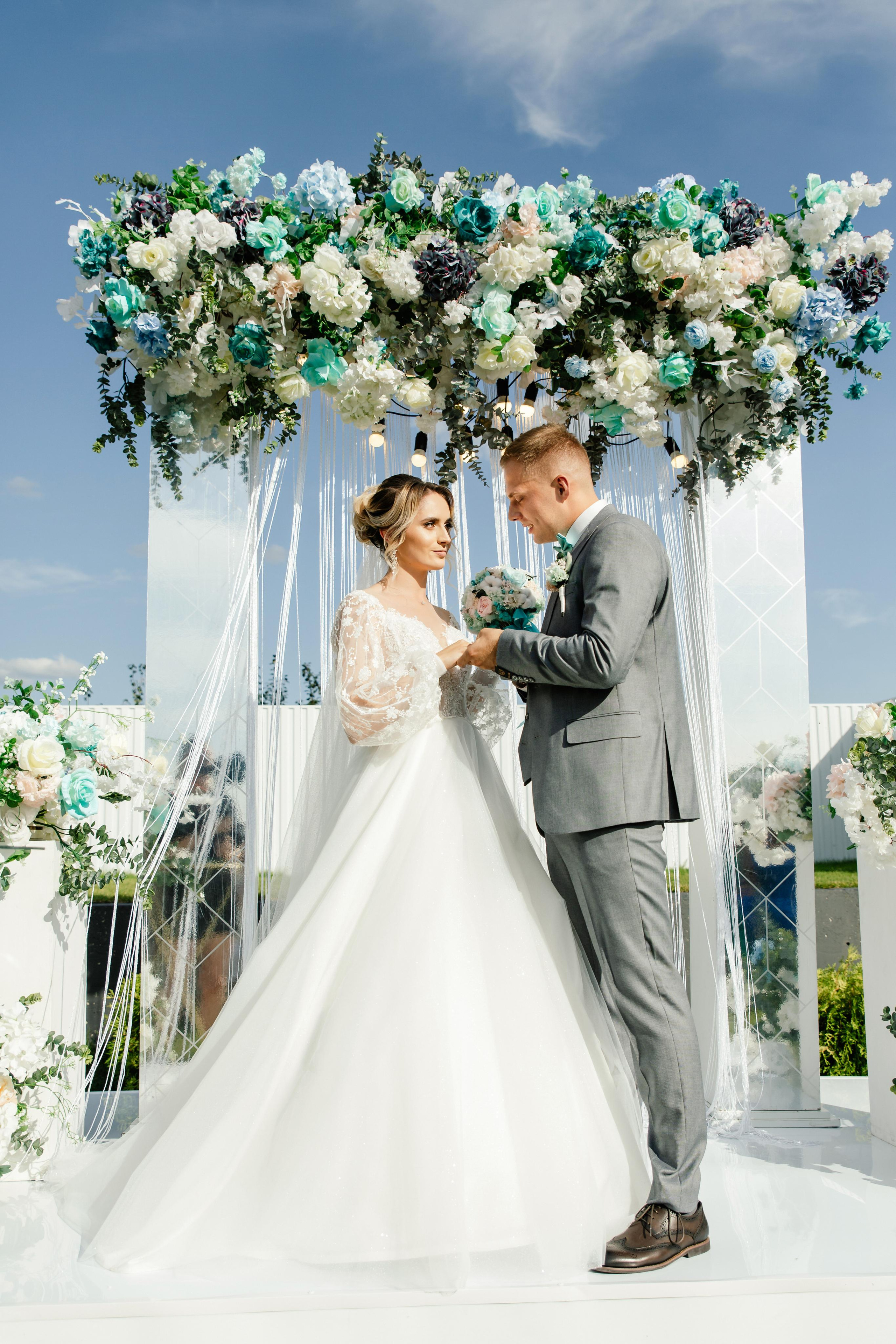 Свадебный фотограф Александр Кожарский