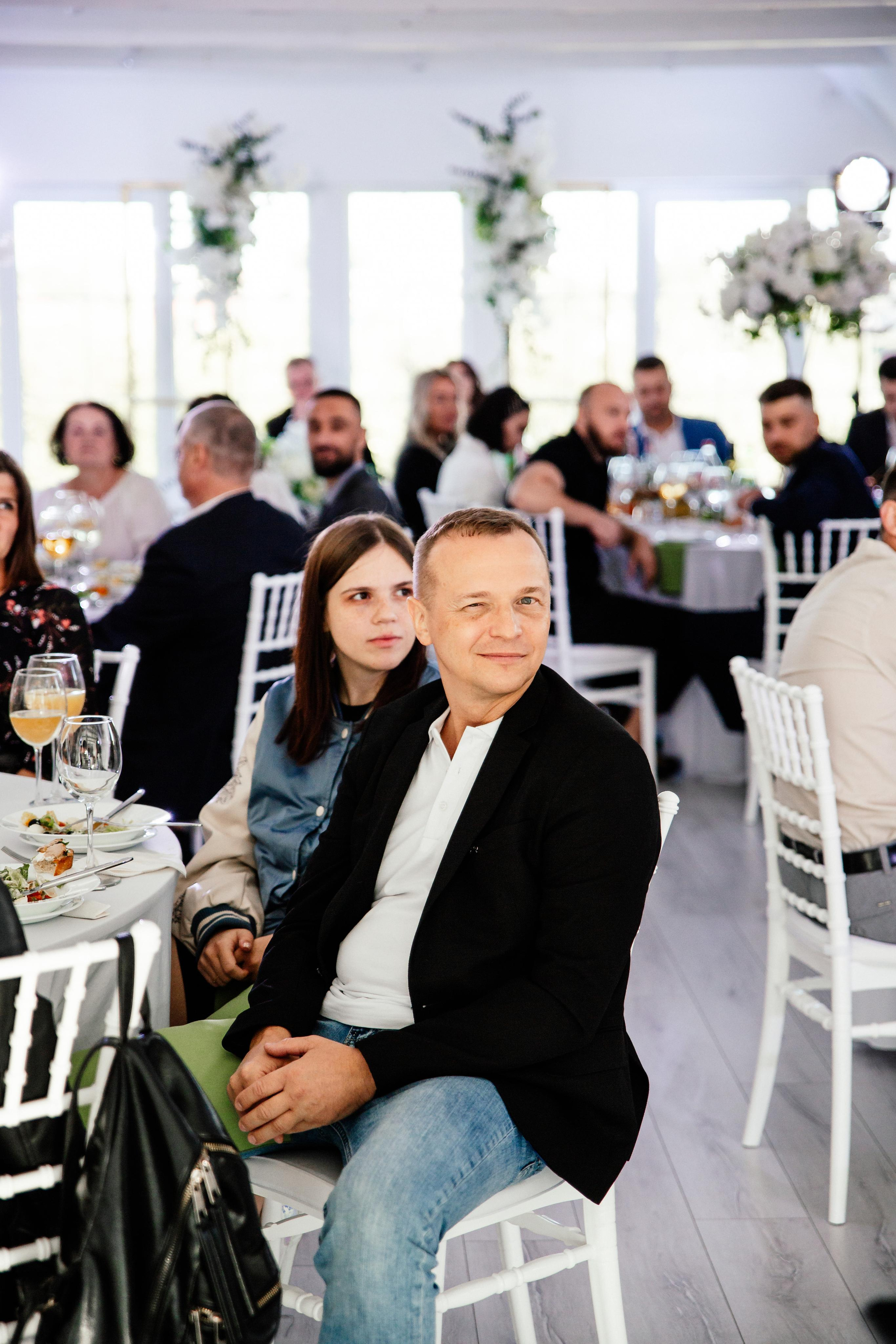 Свадебный фотограф Александр Кожарский