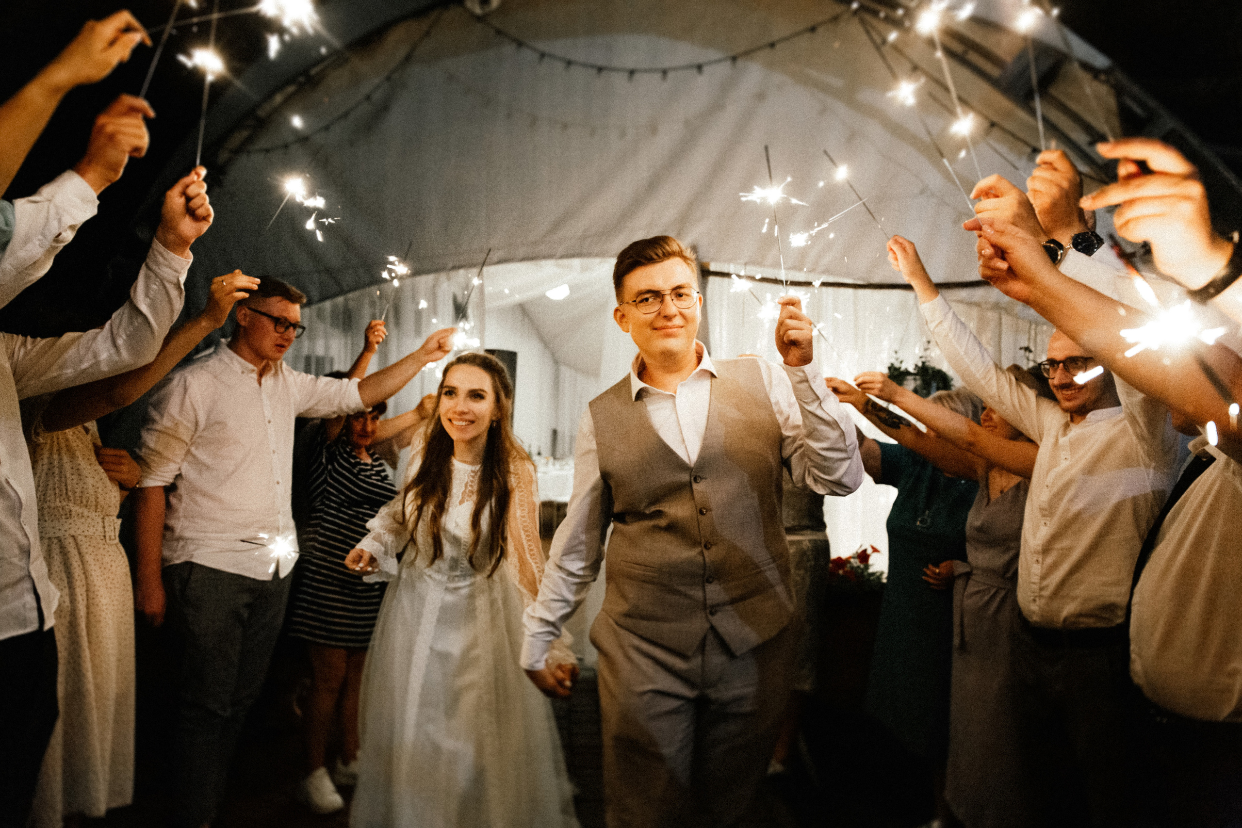 Свадебный фотограф Александр Кожарский