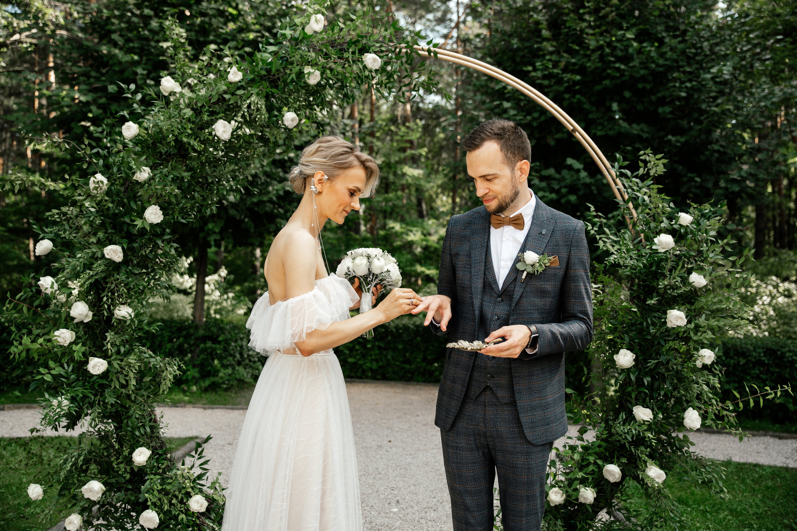 Свадебный фотограф Александр Кожарский