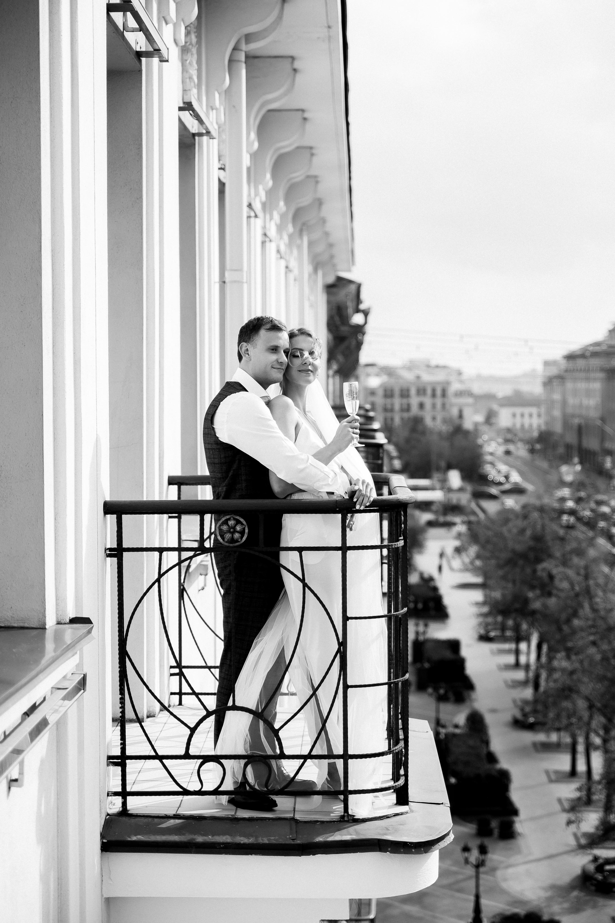 Свадебный фотограф Александр Кожарский