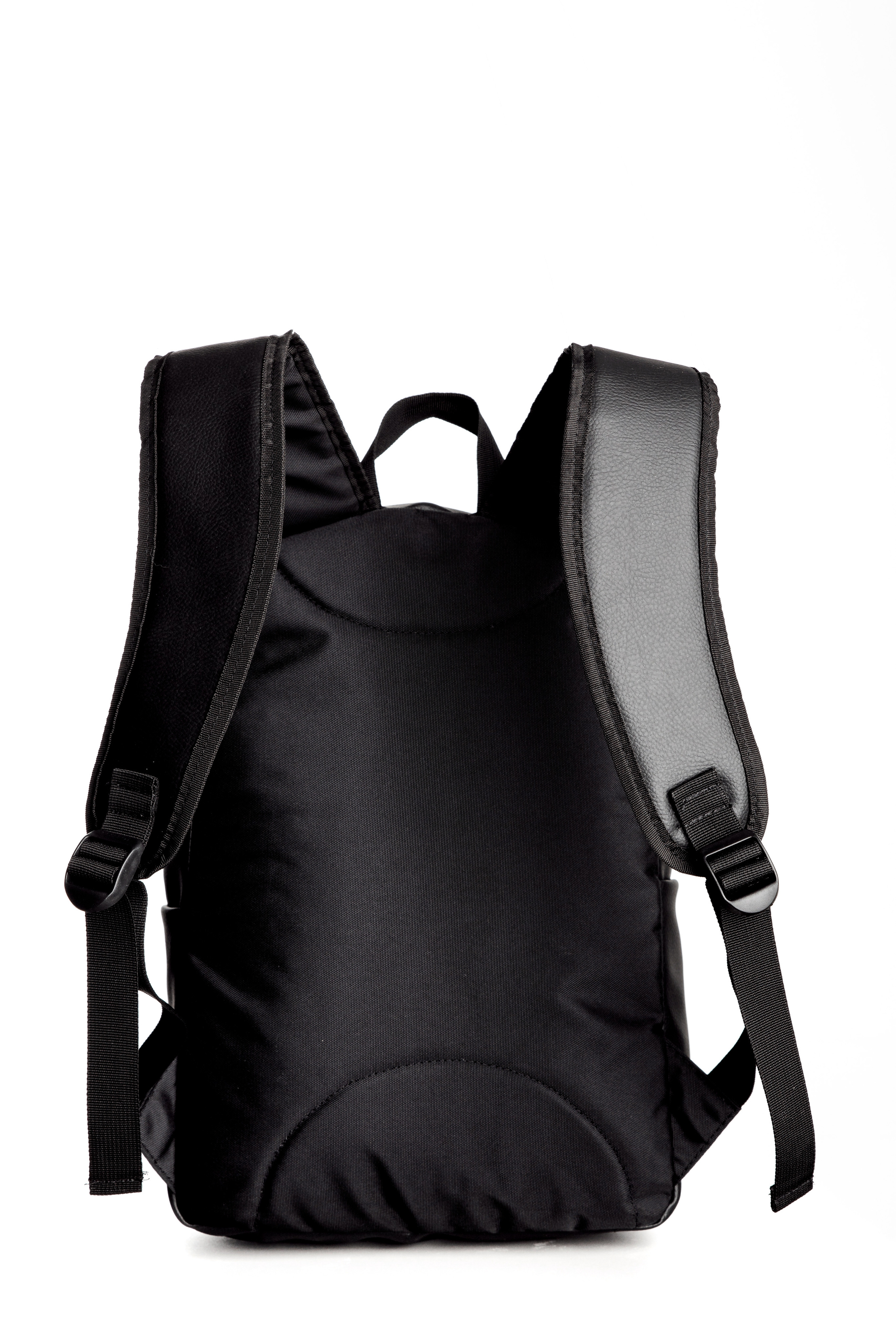 Предметный фотограф Александр Кожарский