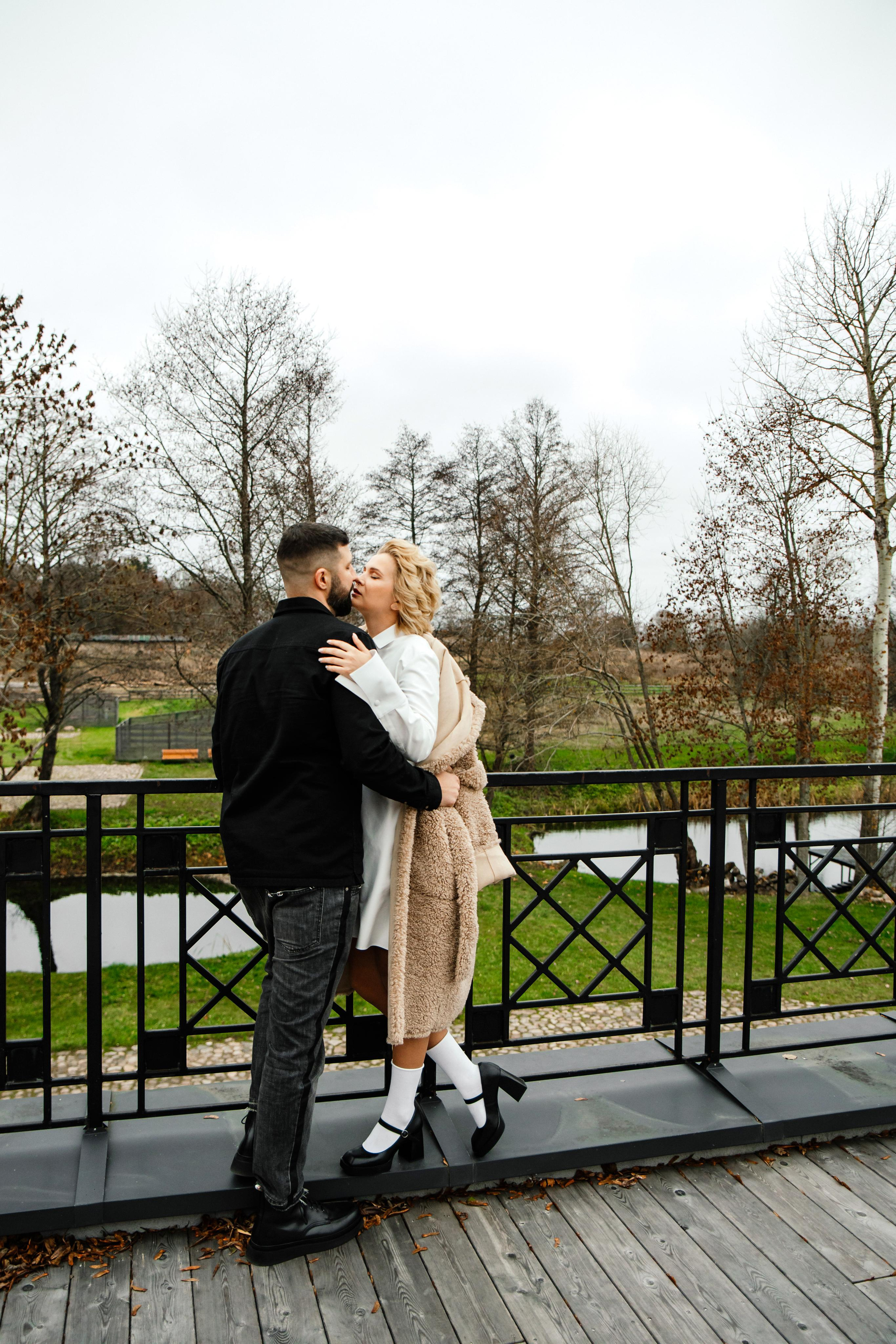 Свадебный фотограф Александр Кожарский