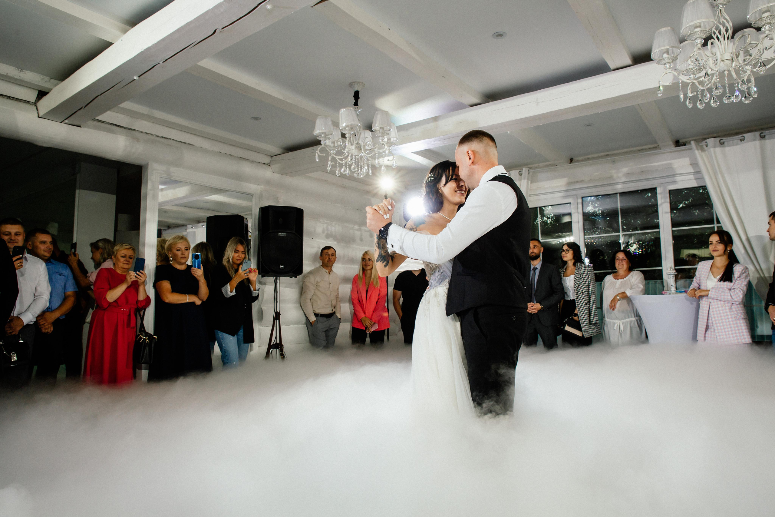 Свадебный фотограф Александр Кожарский