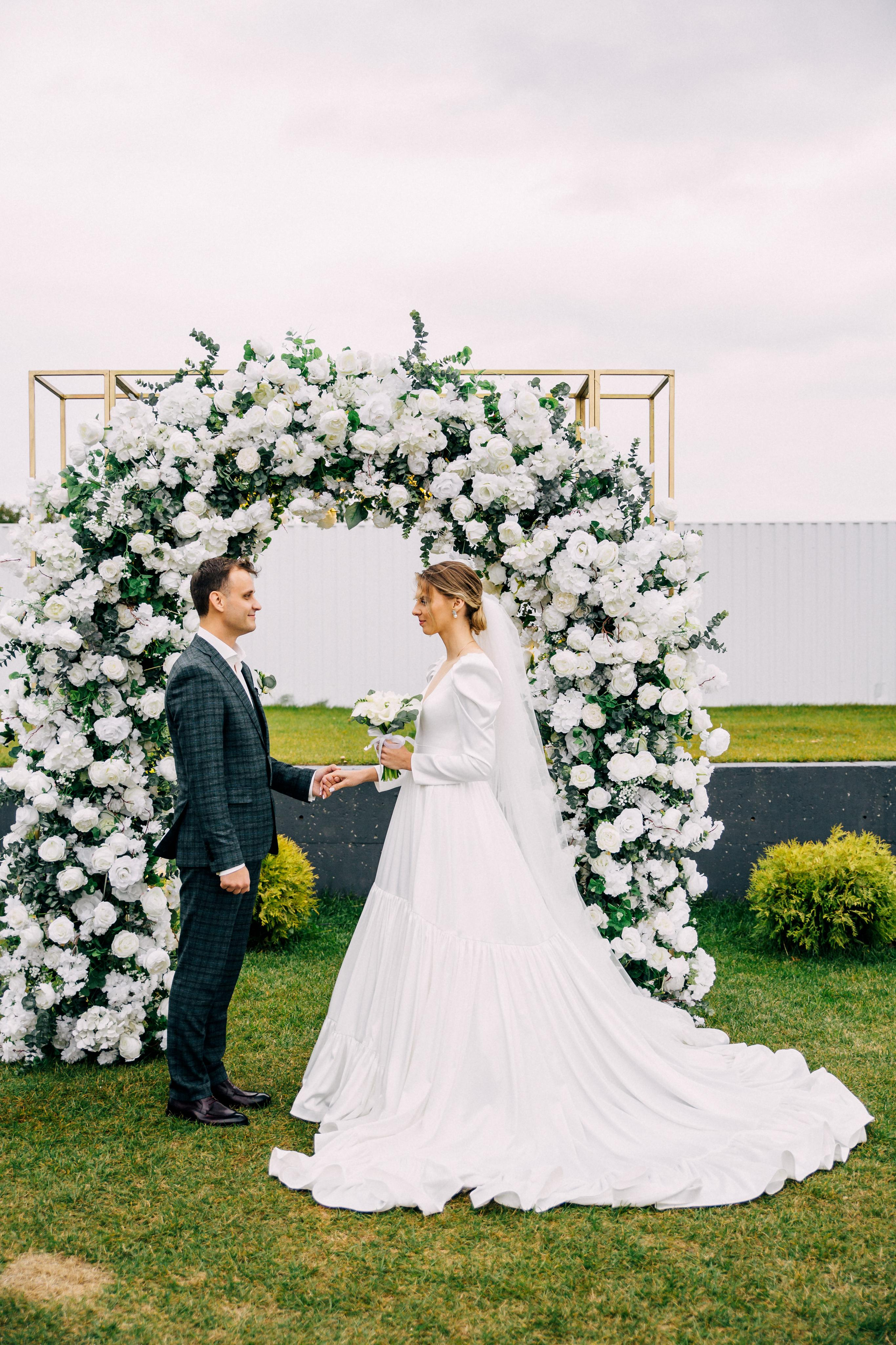 Свадебный фотограф Александр Кожарский