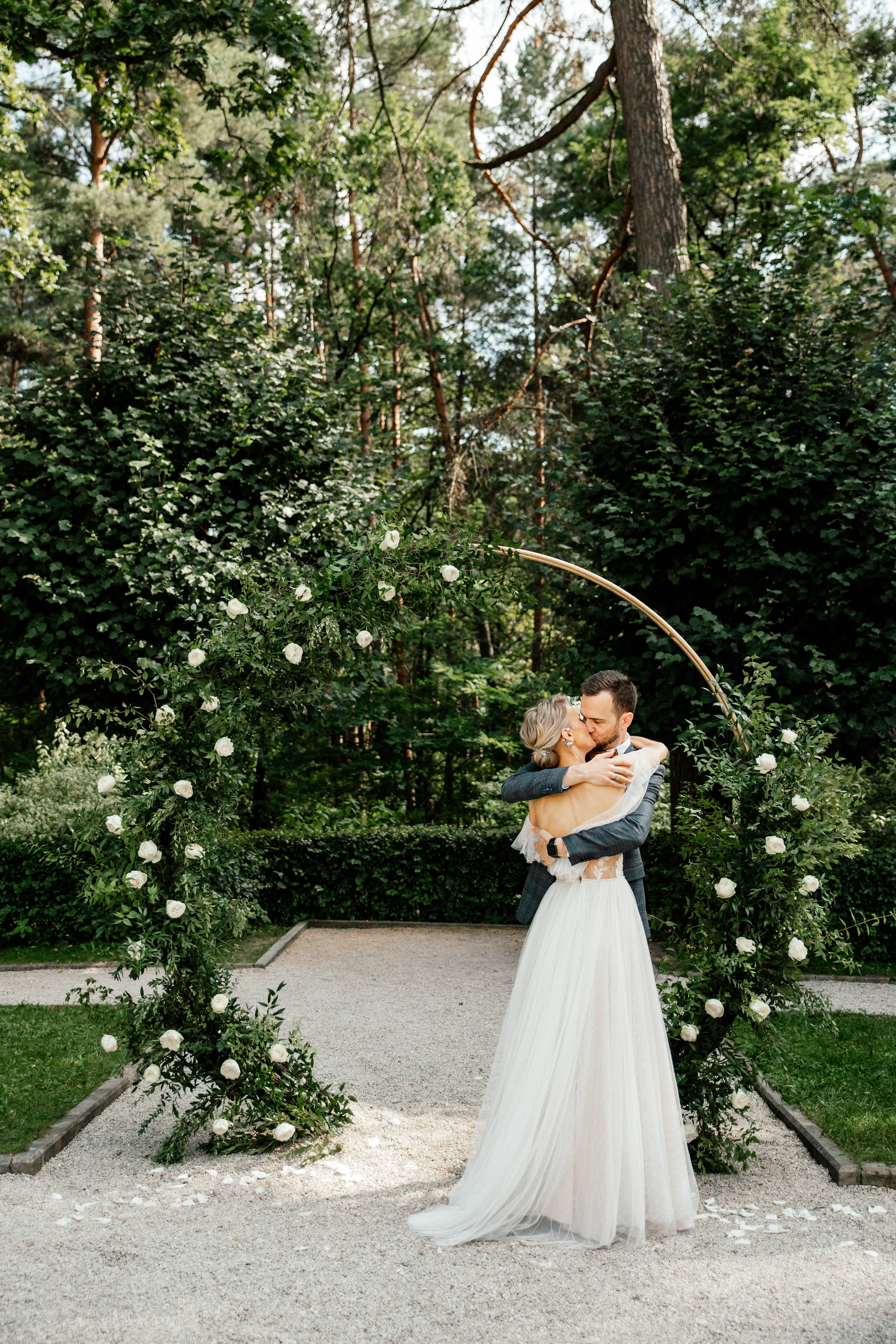 Свадебный фотограф Александр Кожарский