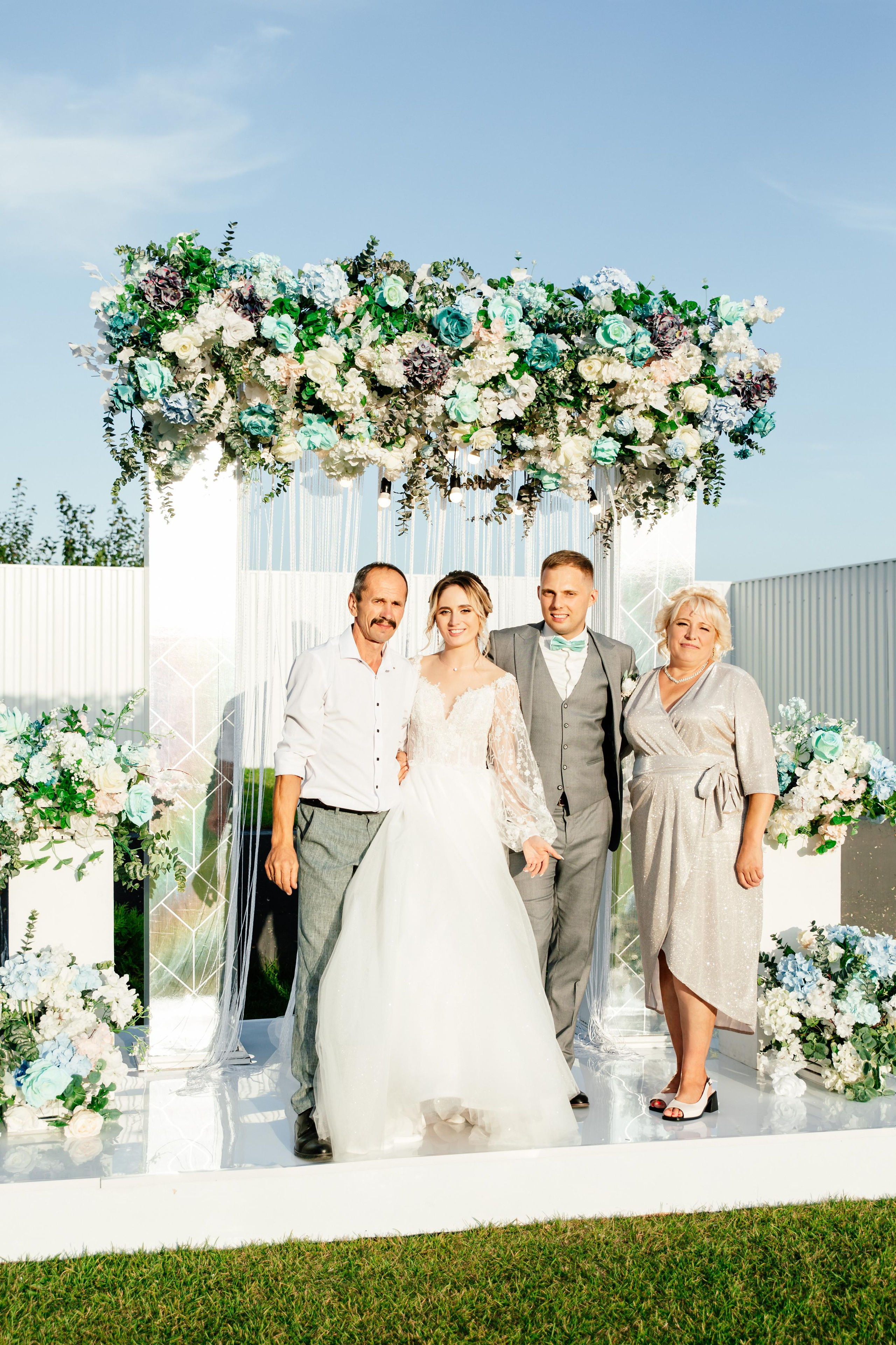 Свадебный фотограф Александр Кожарский