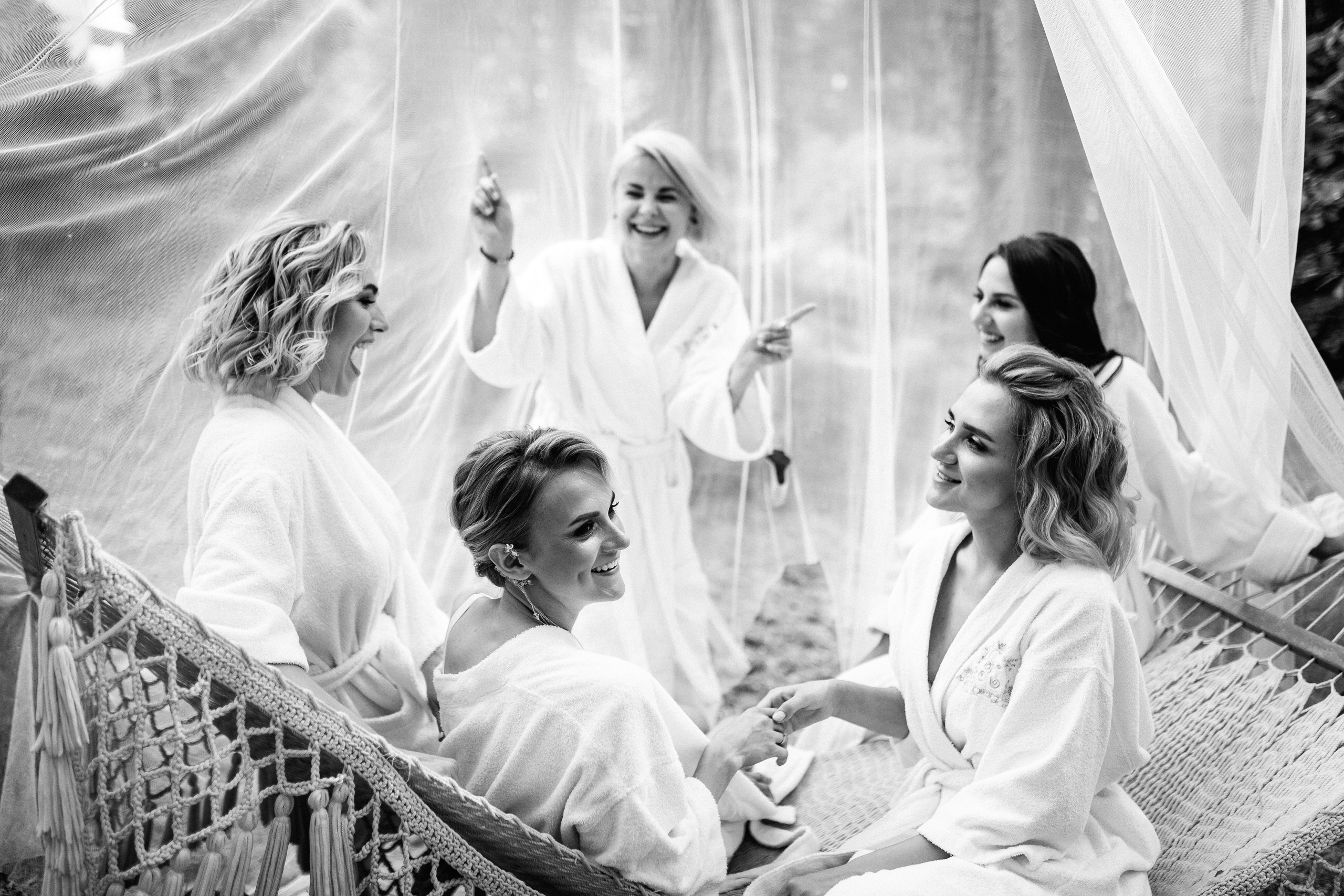 Свадебный фотограф Александр Кожарский