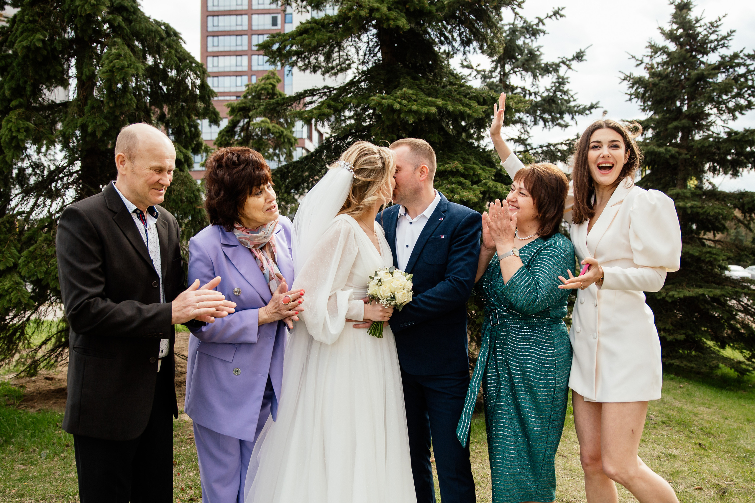 Свадебный фотограф Александр Кожарский