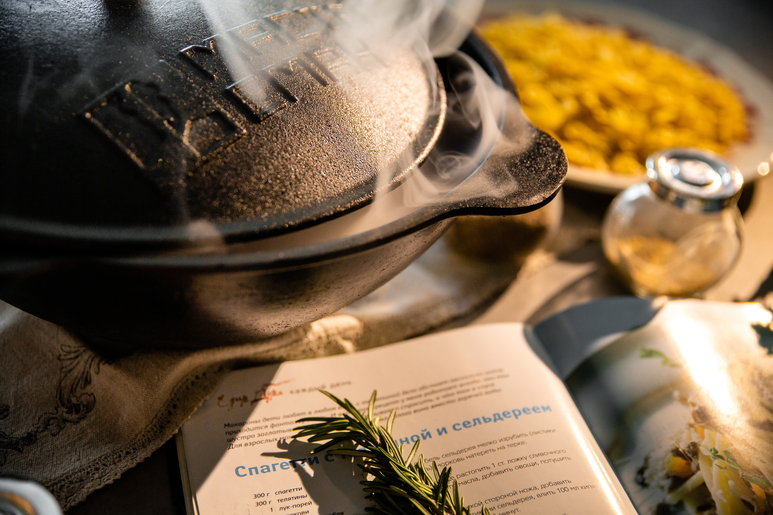 Контент-фотограф Александр Кожарский