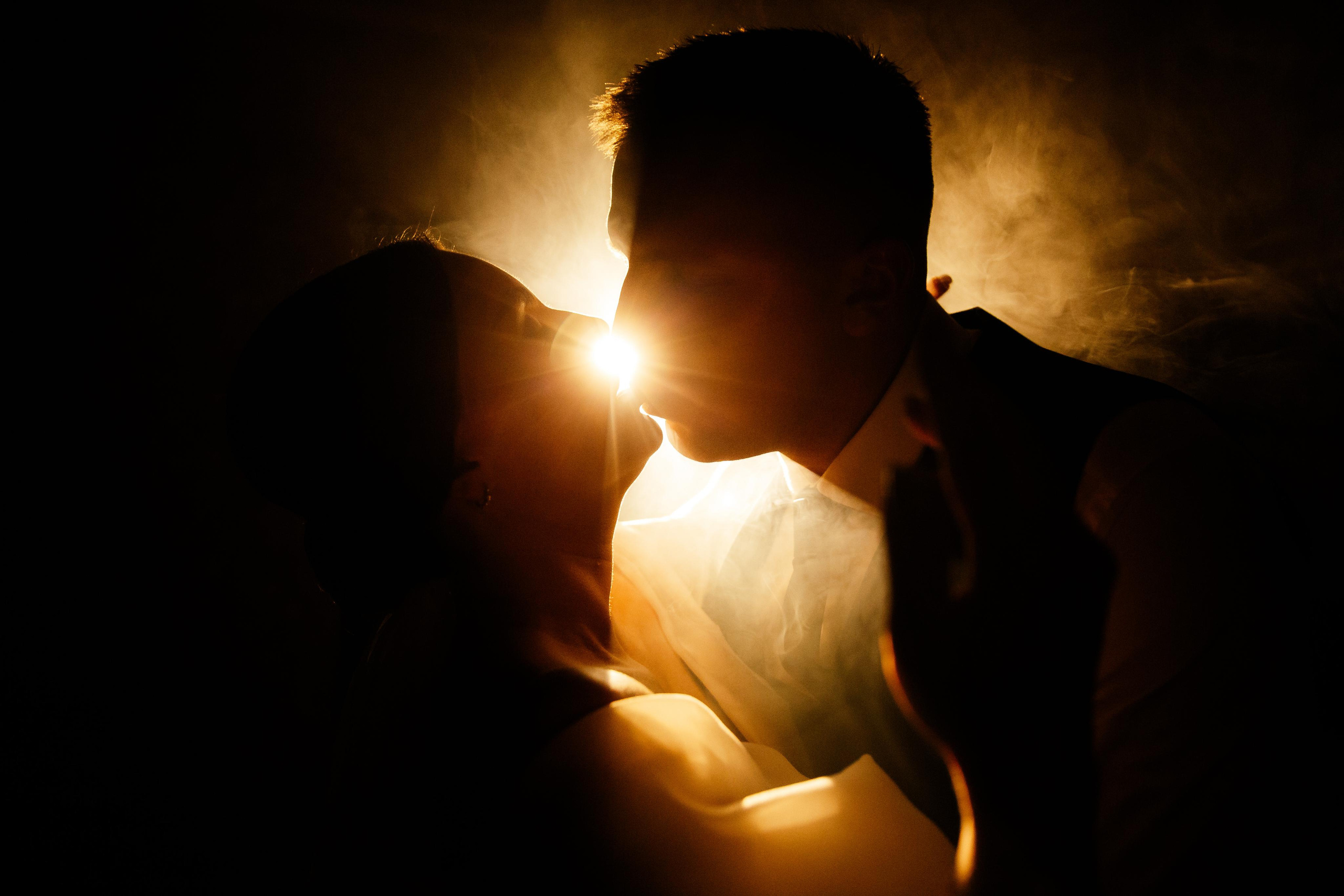 Свадебный фотограф Александр Кожарский