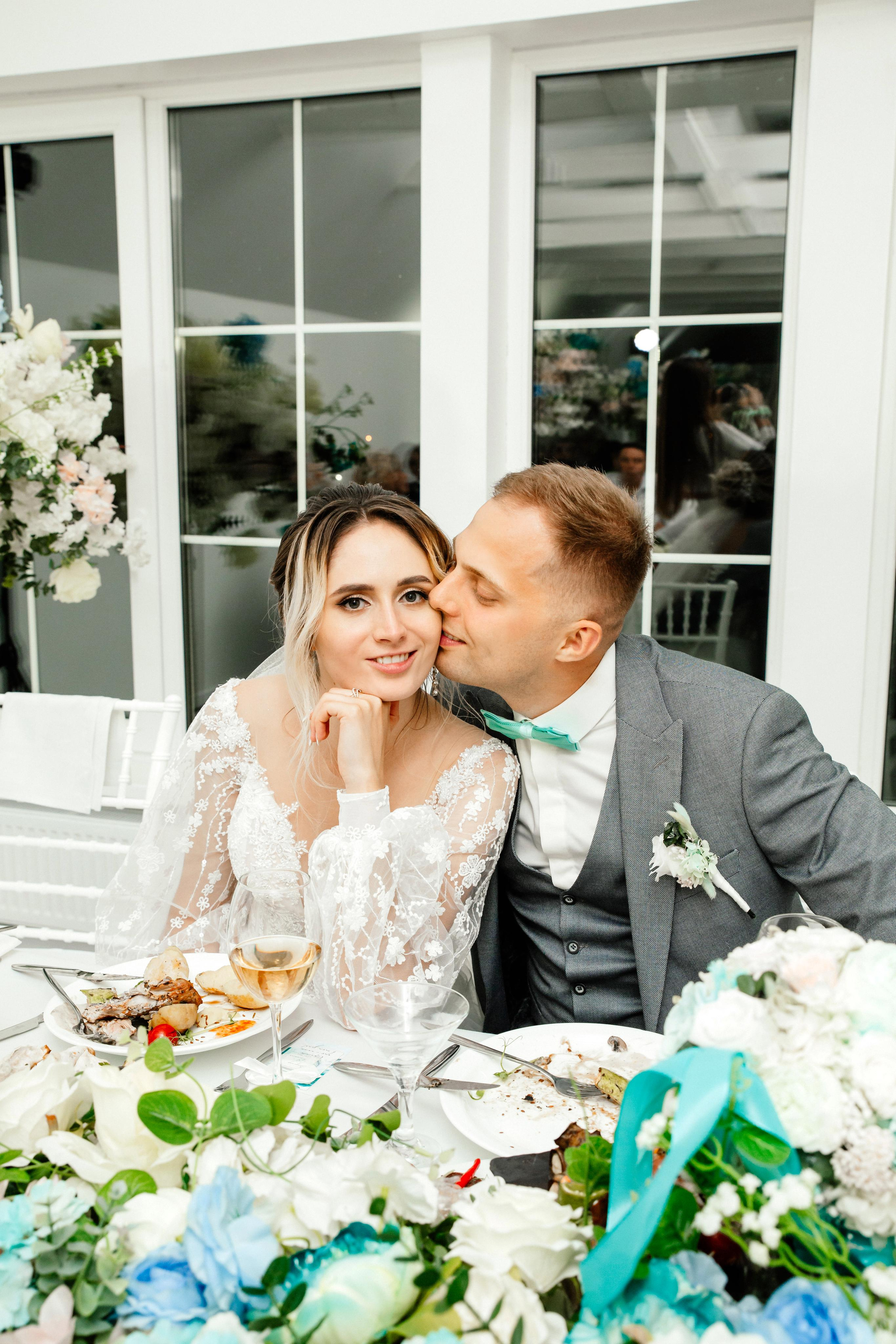 Свадебный фотограф Александр Кожарский