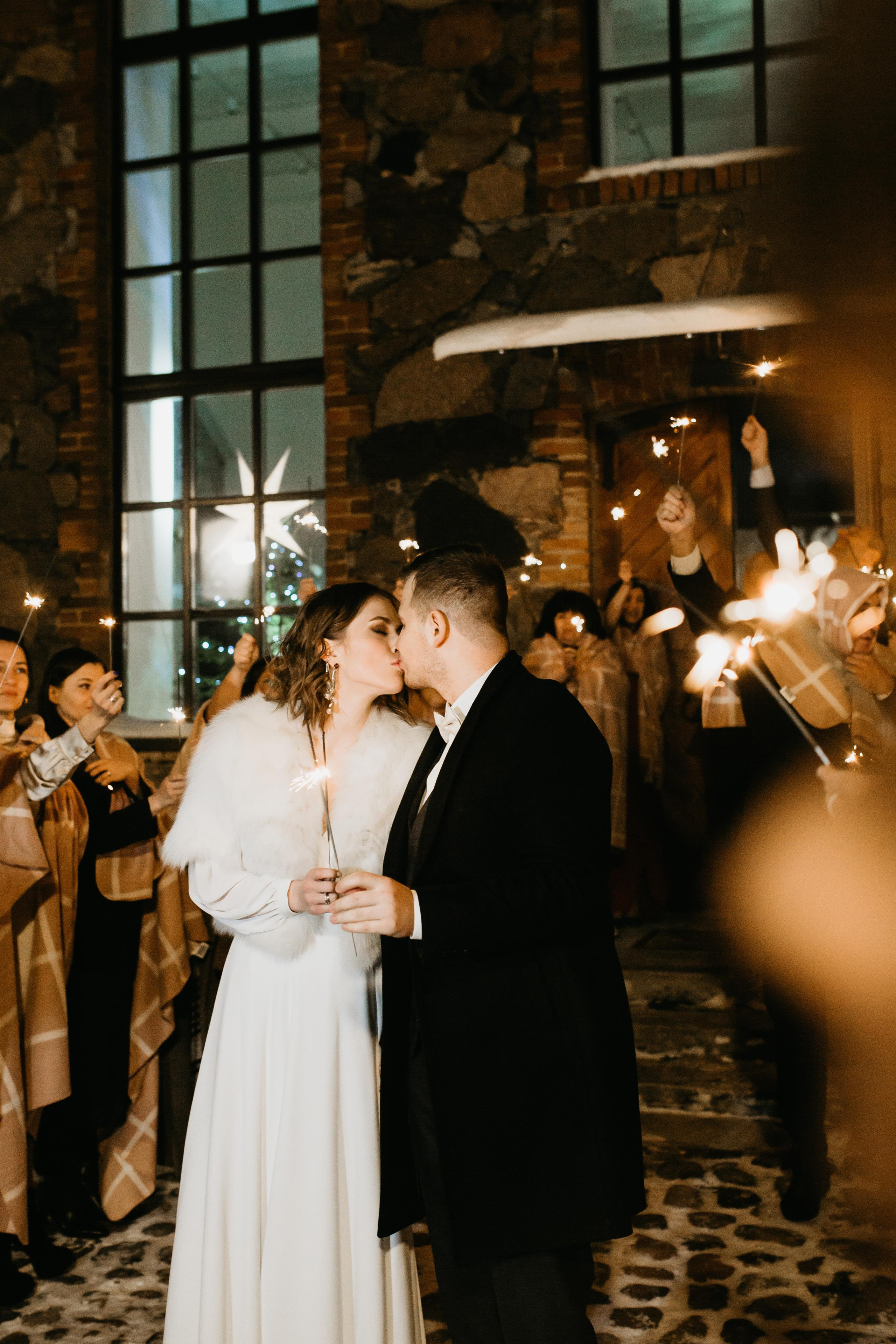 Свадебный фотограф Александр Кожарский